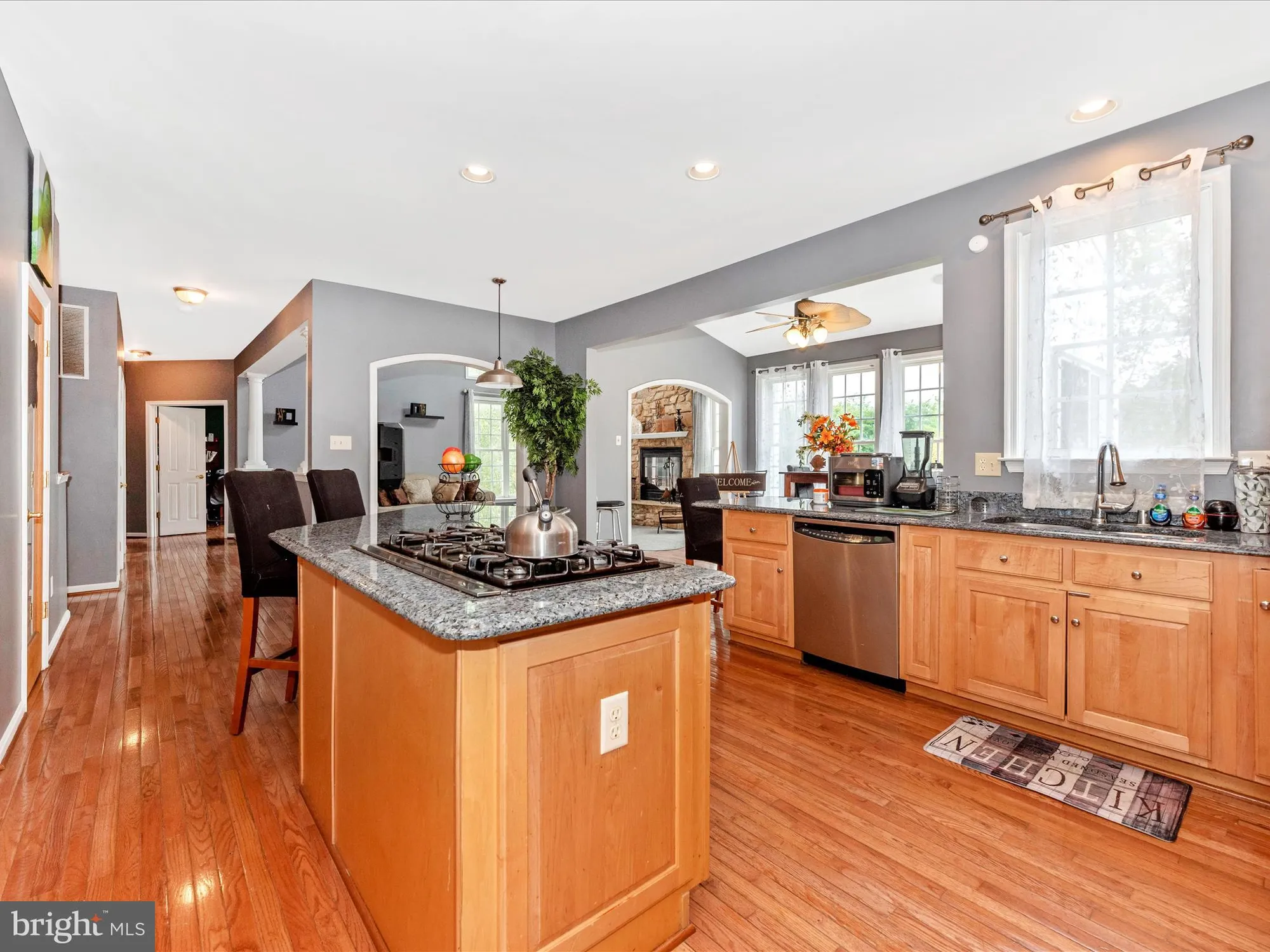 Property Slideshow image 14 of 93 | 5816 drexal ave, New Market, MD, 21774
