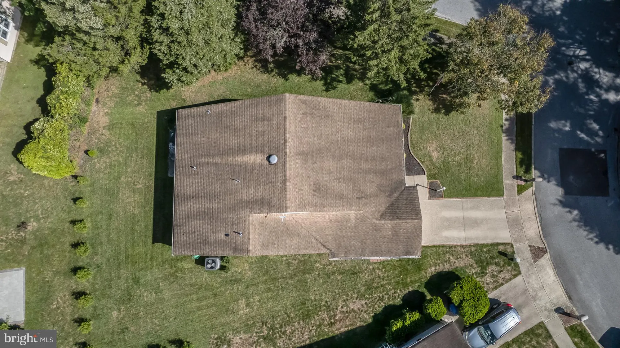 Property Slideshow image 33 of 38 | 4 narberth pl, Southampton, NJ, 08088