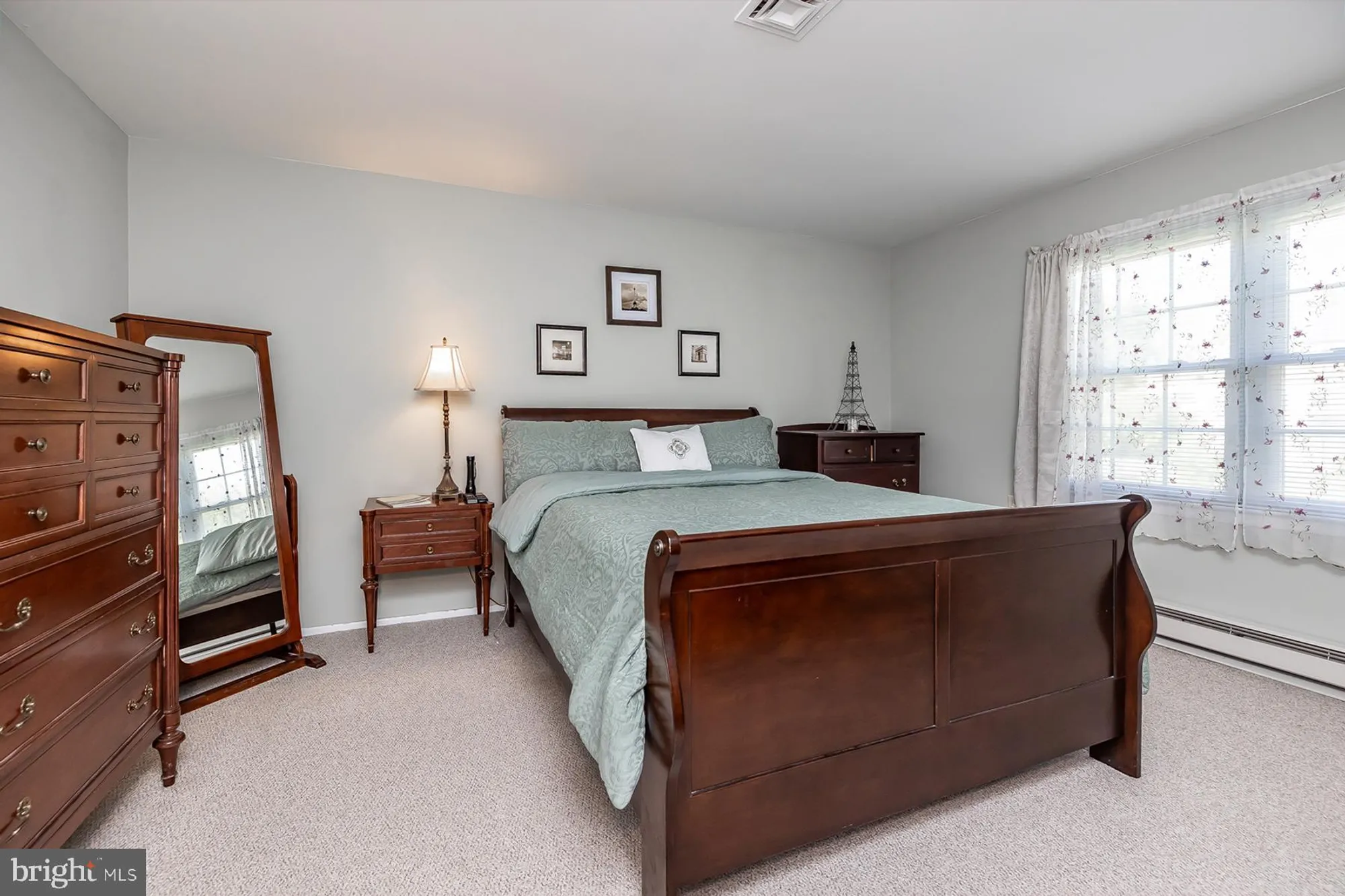 Property Slideshow image 23 of 38 | 4 narberth pl, Southampton, NJ, 08088