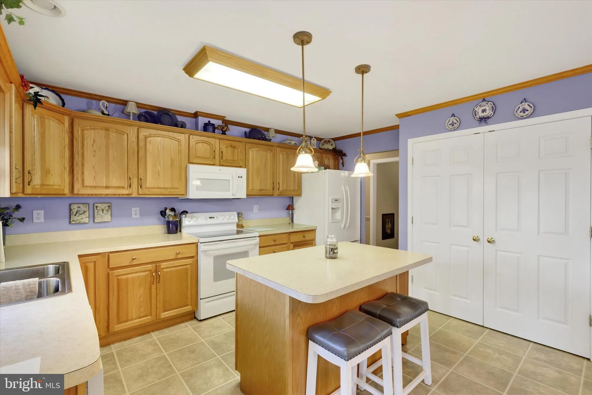 Property Slideshow image 14 of 29 | 5985 greenbriar ter, Fayetteville, PA, 17222
