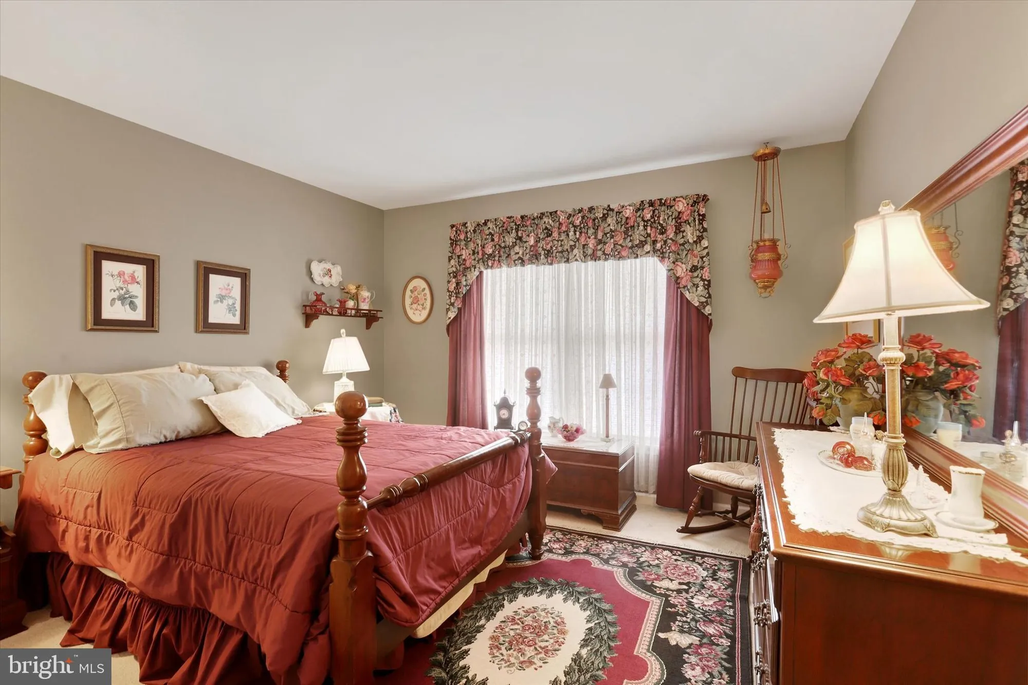 Property Slideshow image 16 of 29 | 5985 greenbriar ter, Fayetteville, PA, 17222