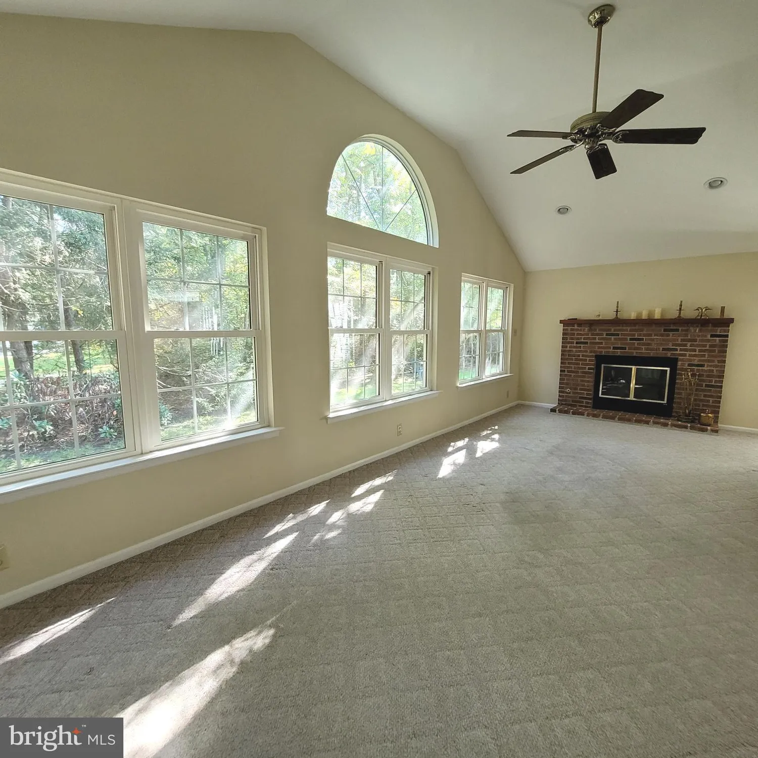 Property Slideshow image 19 of 36 | 875 westminster dr, Southampton, NJ, 08088