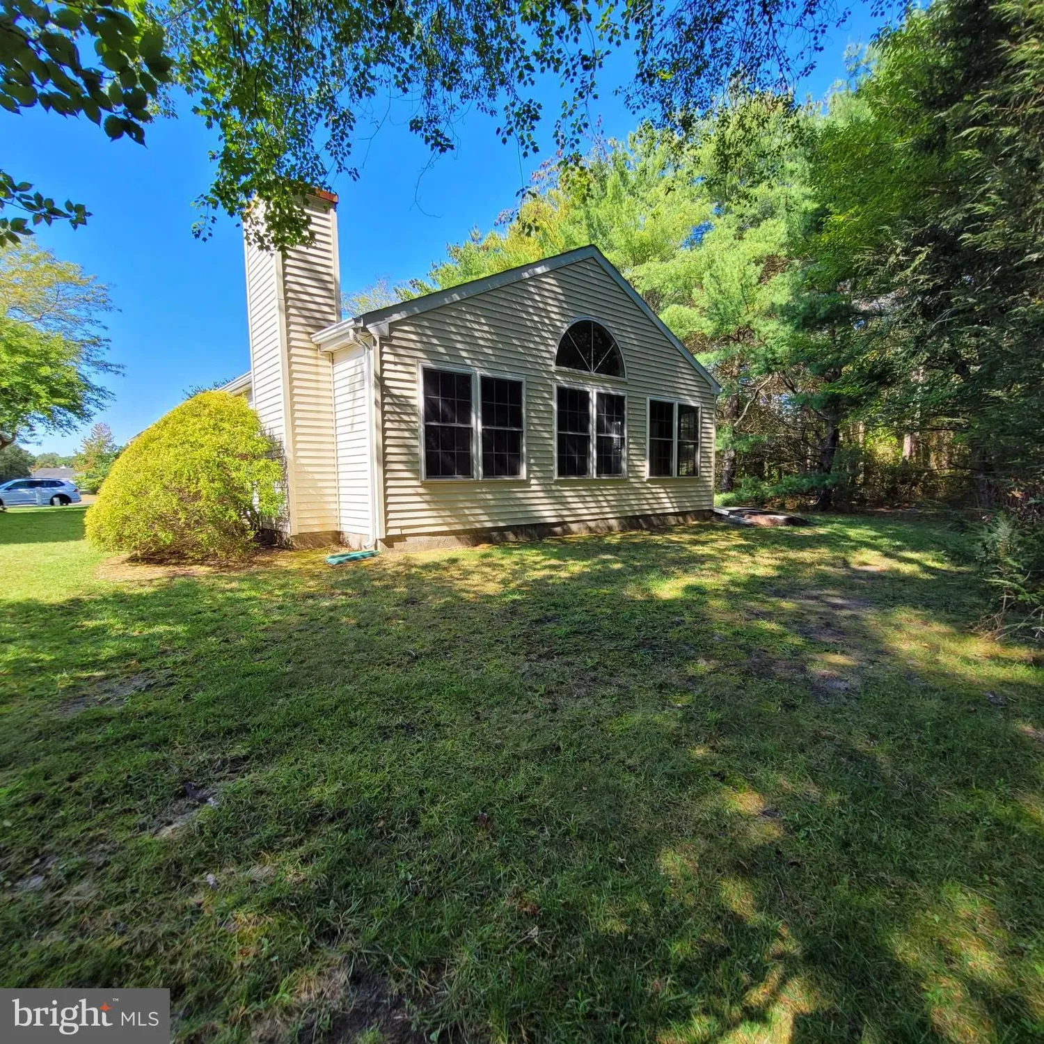 Property Slideshow image 28 of 36 | 875 westminster dr, Southampton, NJ, 08088