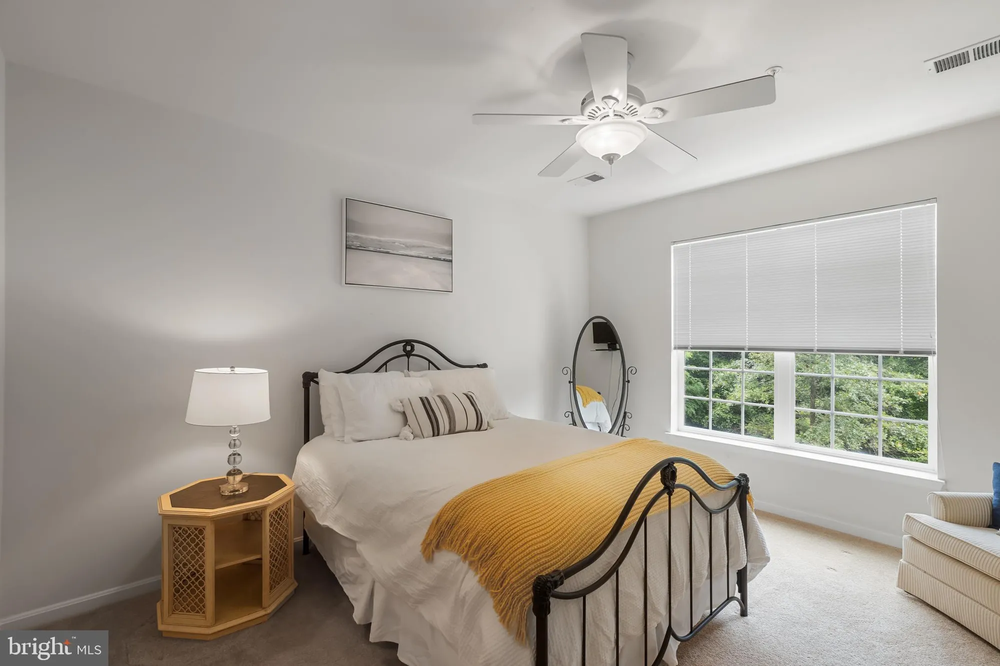 Property Slideshow image 9 of 32 | 6155 shadywood rd 204, Elkridge, MD, 21075