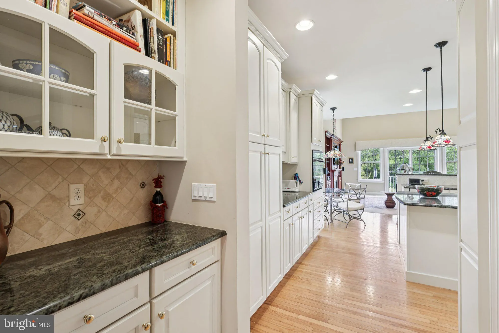 Property Slideshow image 22 of 68 | 28 bedford dr, Skillman, NJ, 08558