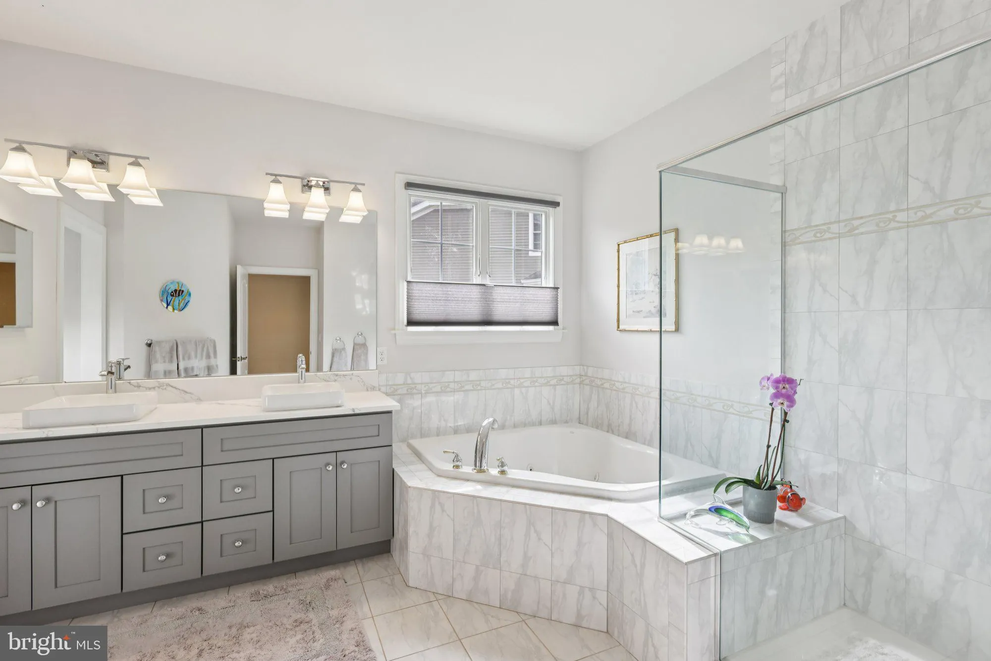 Property Slideshow image 28 of 68 | 28 bedford dr, Skillman, NJ, 08558