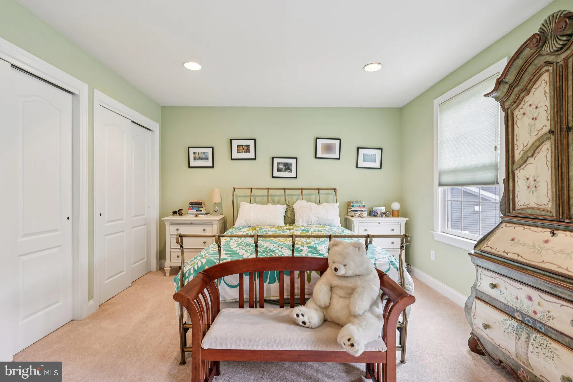 Property Slideshow image 49 of 68 | 28 bedford dr, Skillman, NJ, 08558