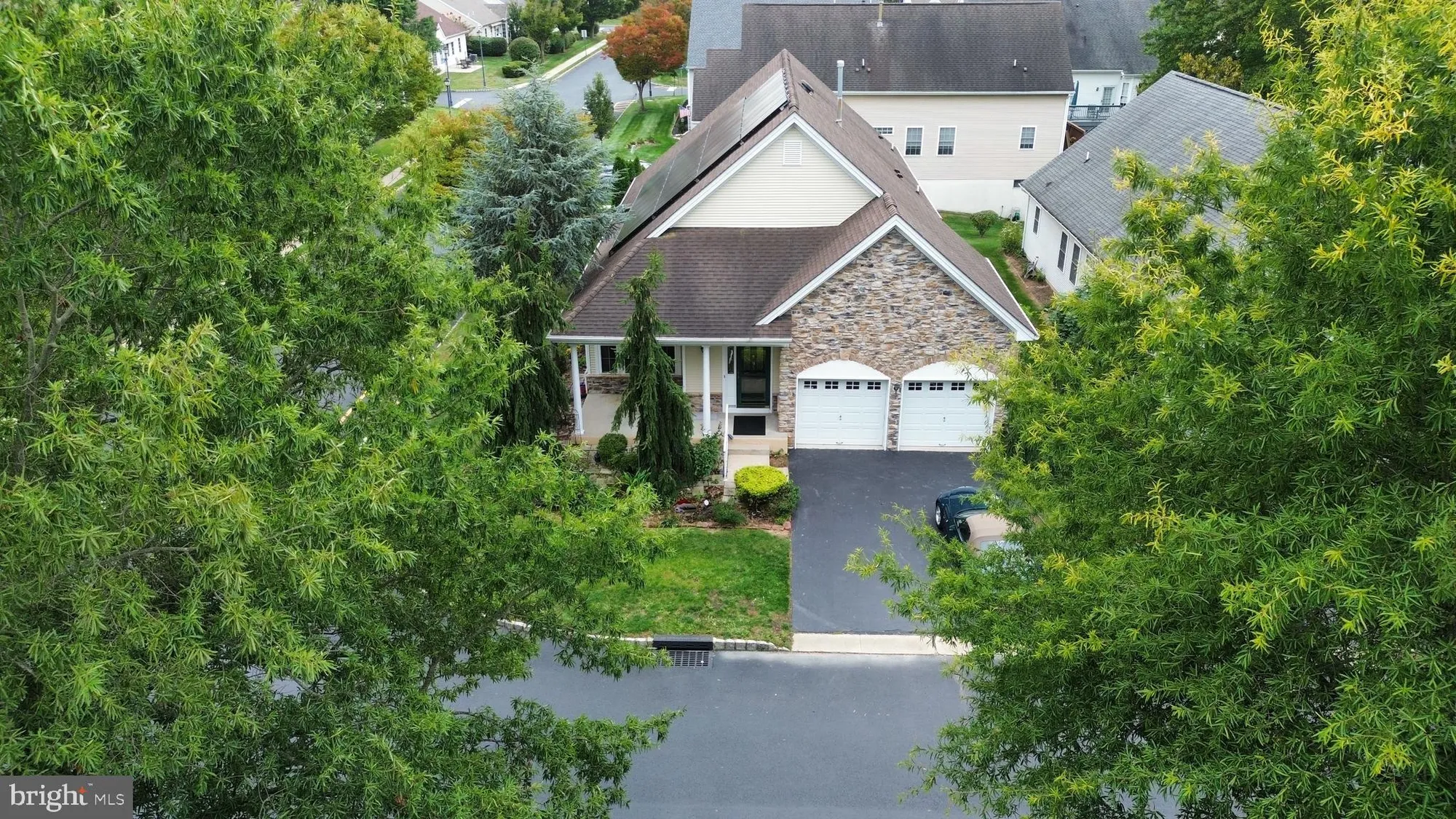 Property Slideshow image 26 of 28 | 97 hummingbird dr, Hamilton, NJ, 08690