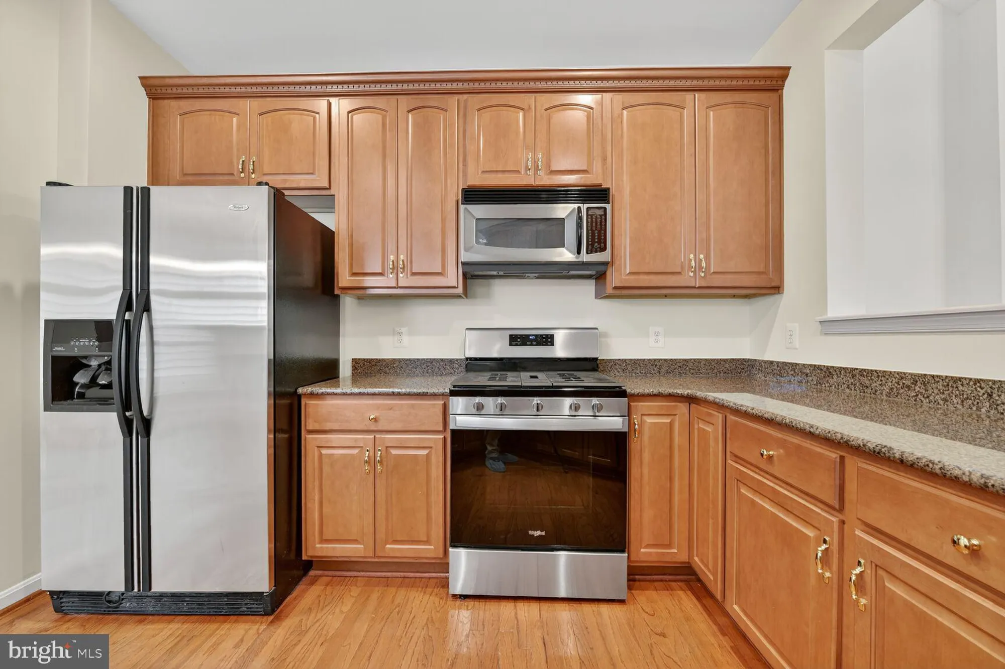 Property Slideshow image 16 of 57 | 20898 prince lowes ter, Sterling, VA, 20165