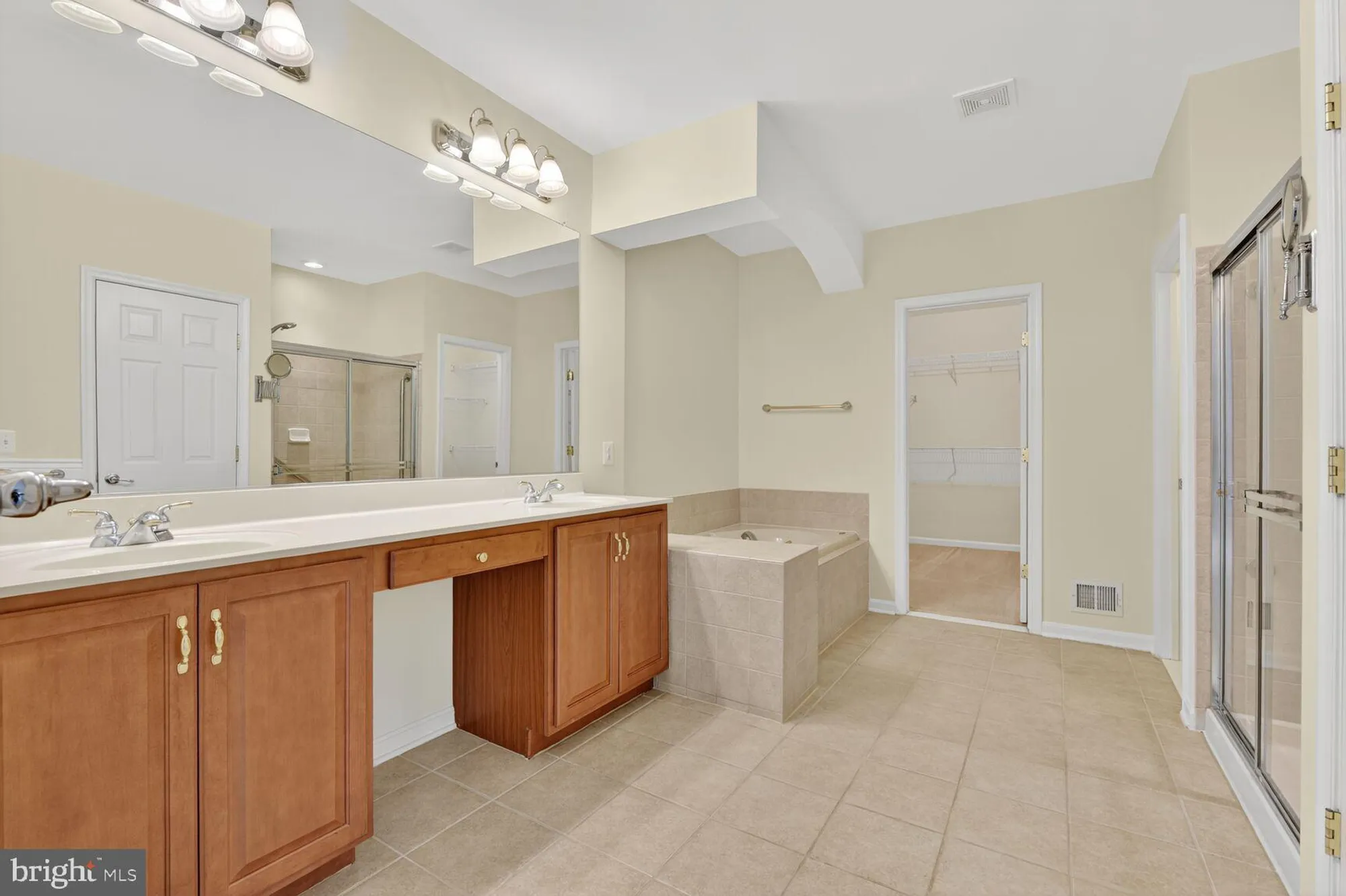 Property Slideshow image 32 of 57 | 20898 prince lowes ter, Sterling, VA, 20165