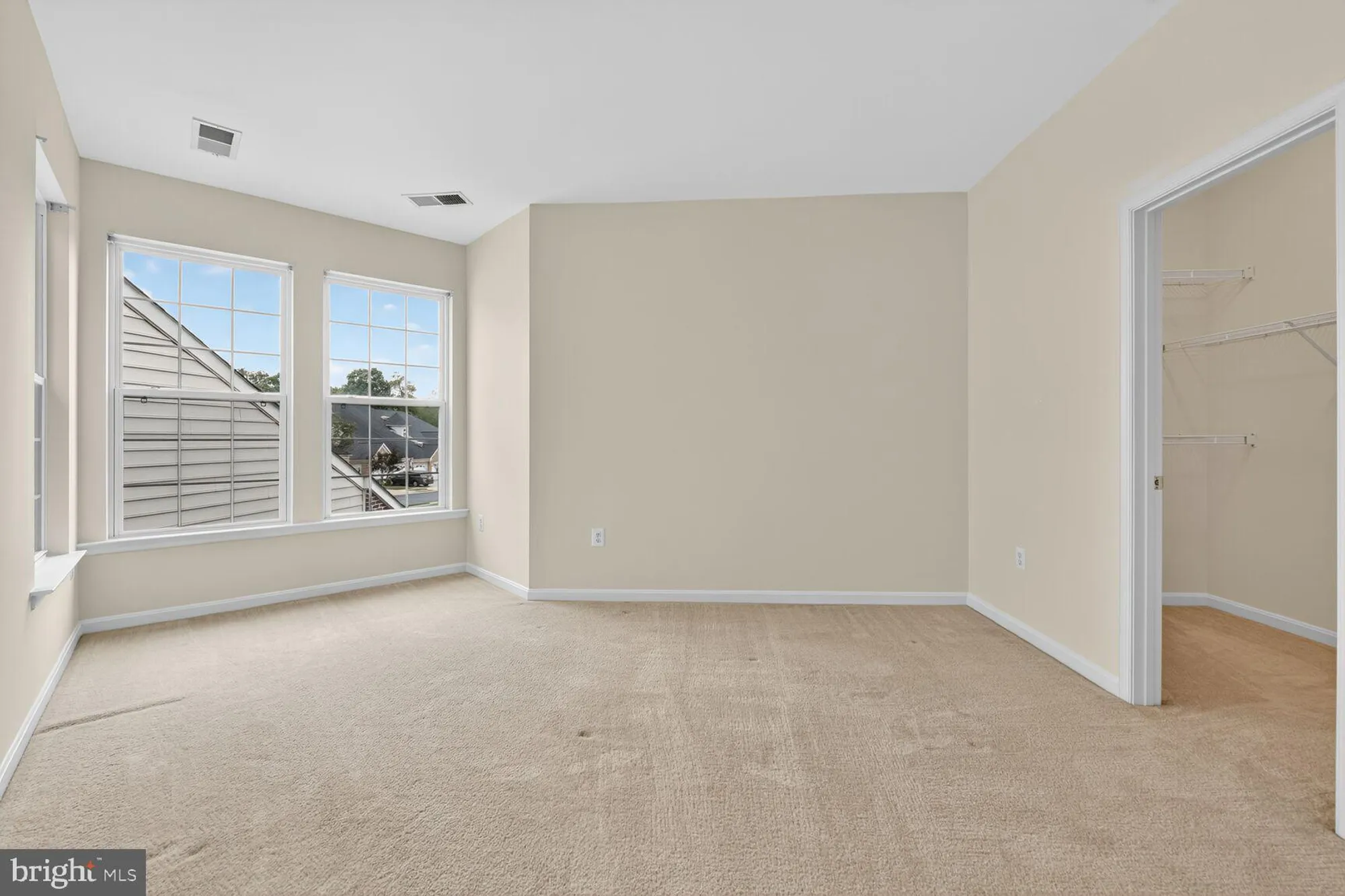 Property Slideshow image 41 of 57 | 20898 prince lowes ter, Sterling, VA, 20165