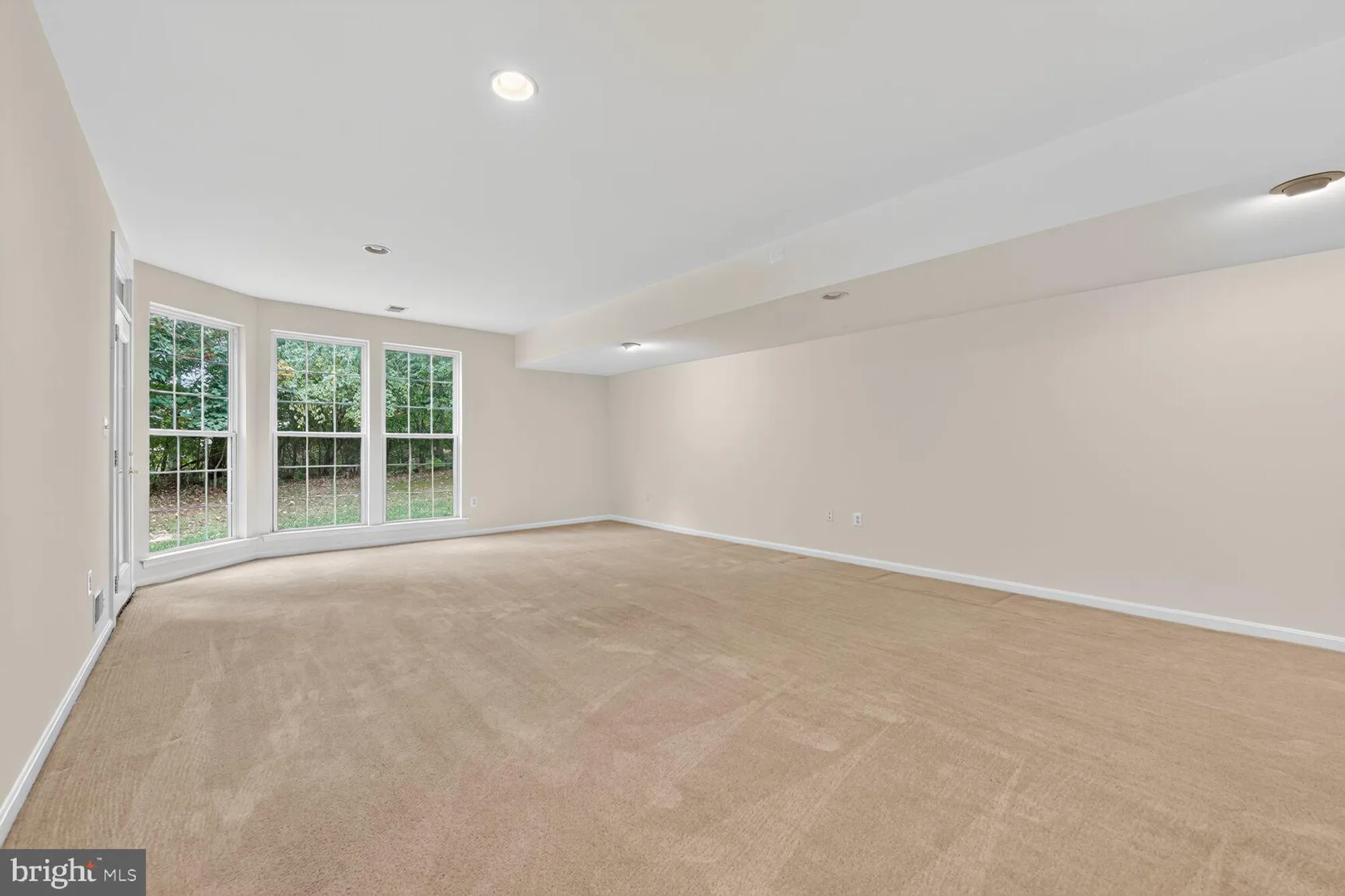 Property Slideshow image 44 of 57 | 20898 prince lowes ter, Sterling, VA, 20165