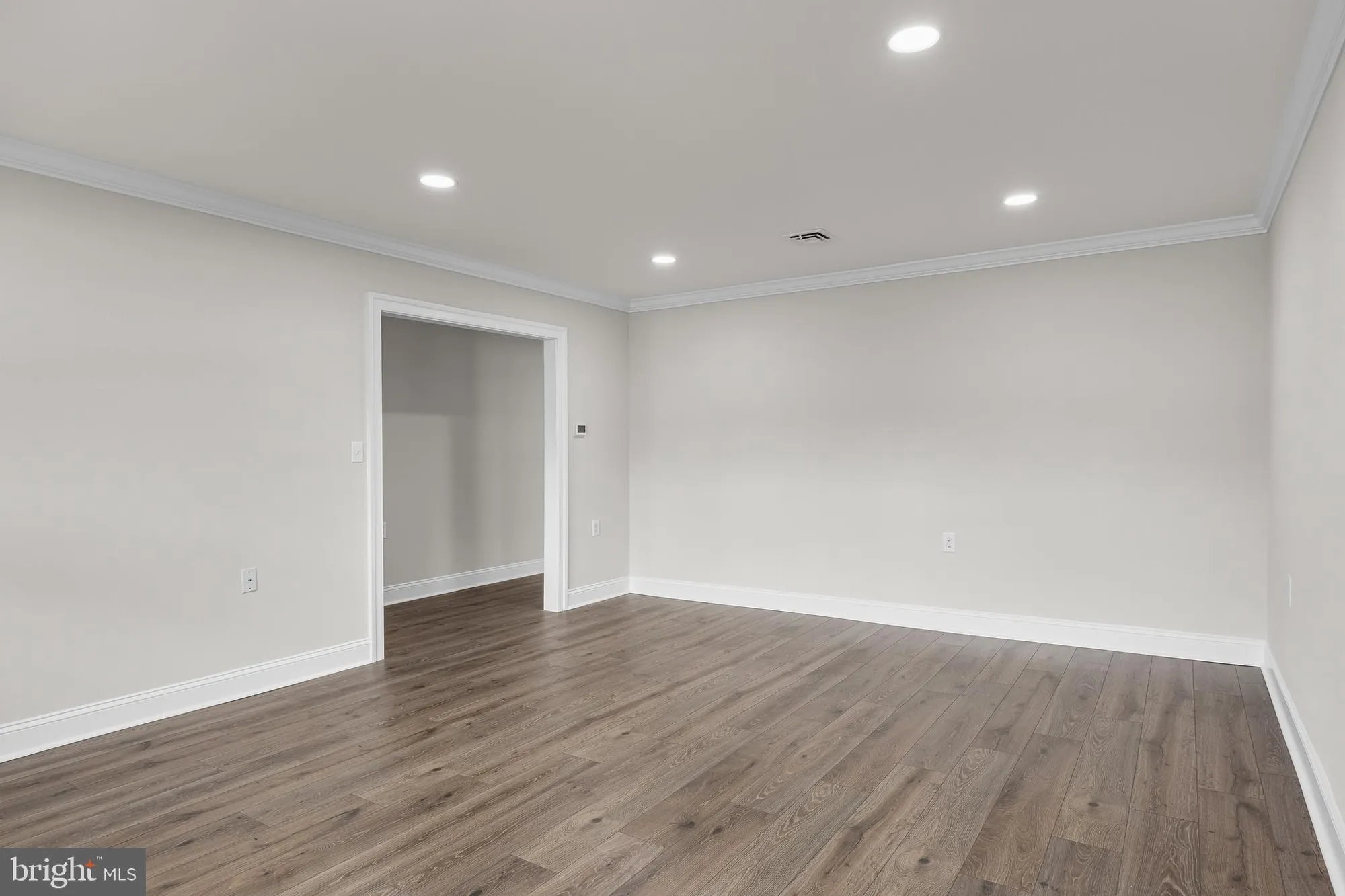 Property Slideshow image 3 of 24 | 175 huntington dr, Southampton, NJ, 08088