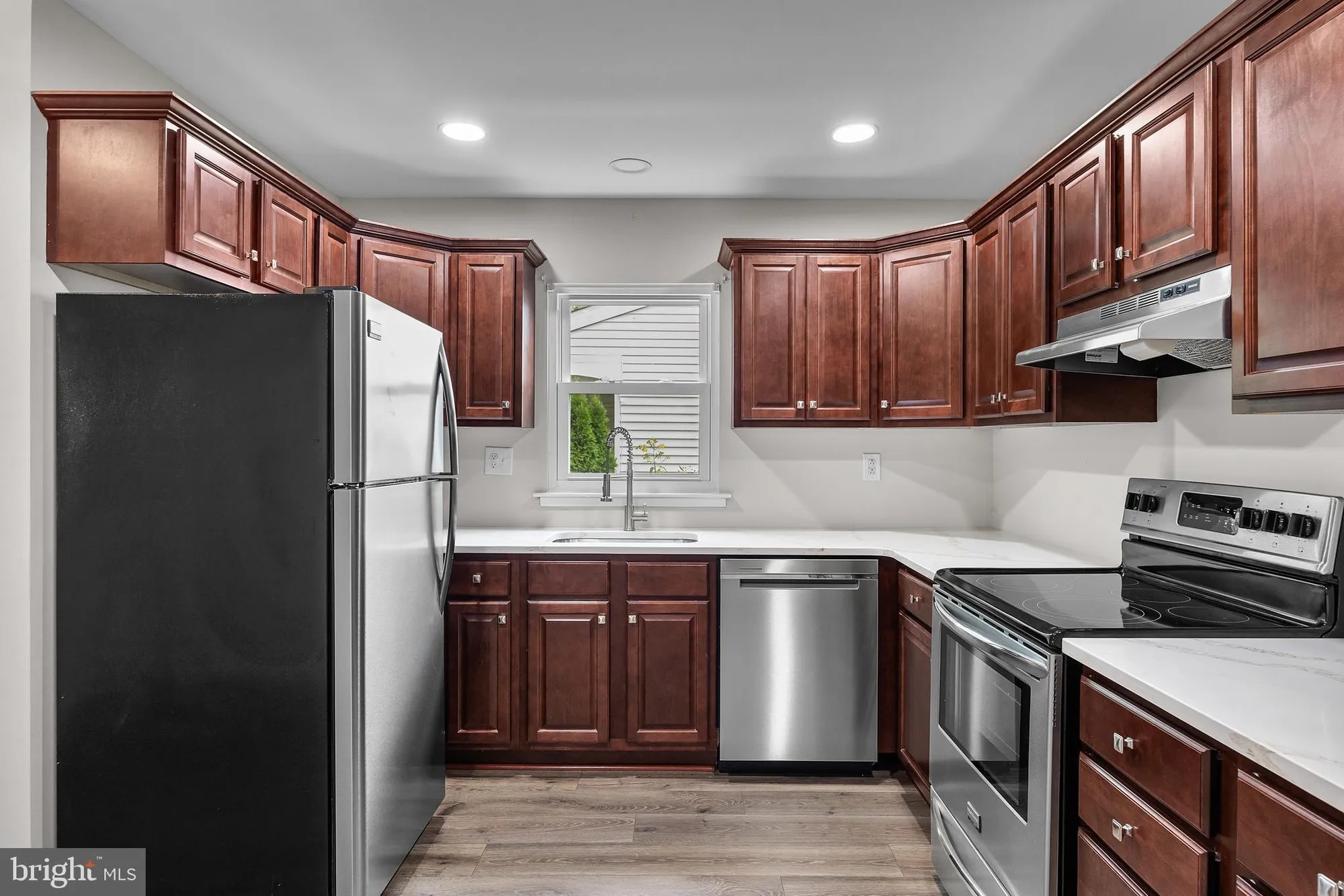 Property Slideshow image 5 of 24 | 175 huntington dr, Southampton, NJ, 08088