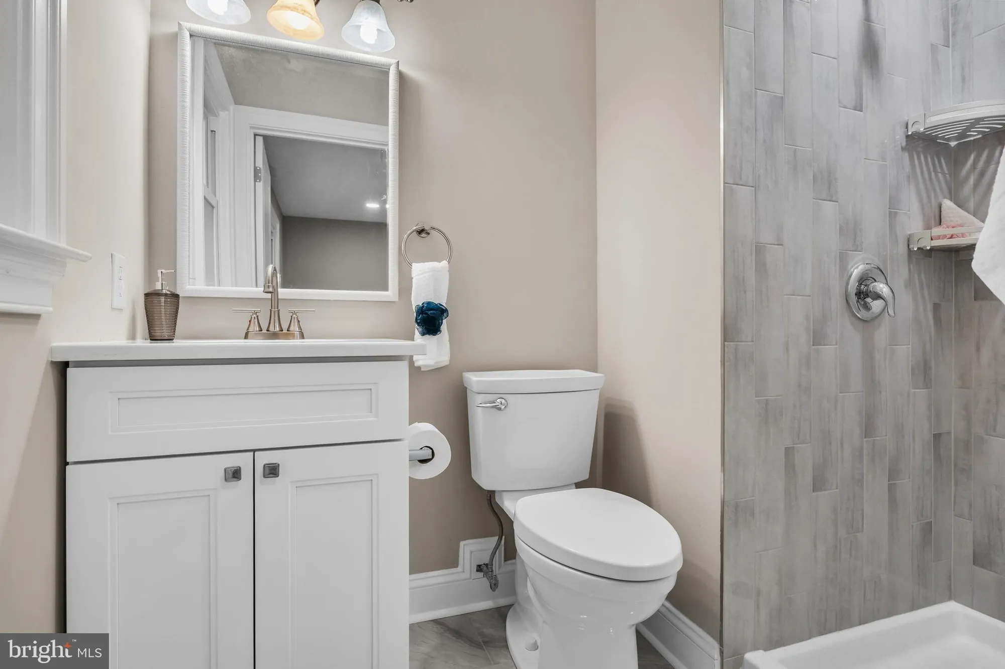 Property Slideshow image 13 of 24 | 175 huntington dr, Southampton, NJ, 08088