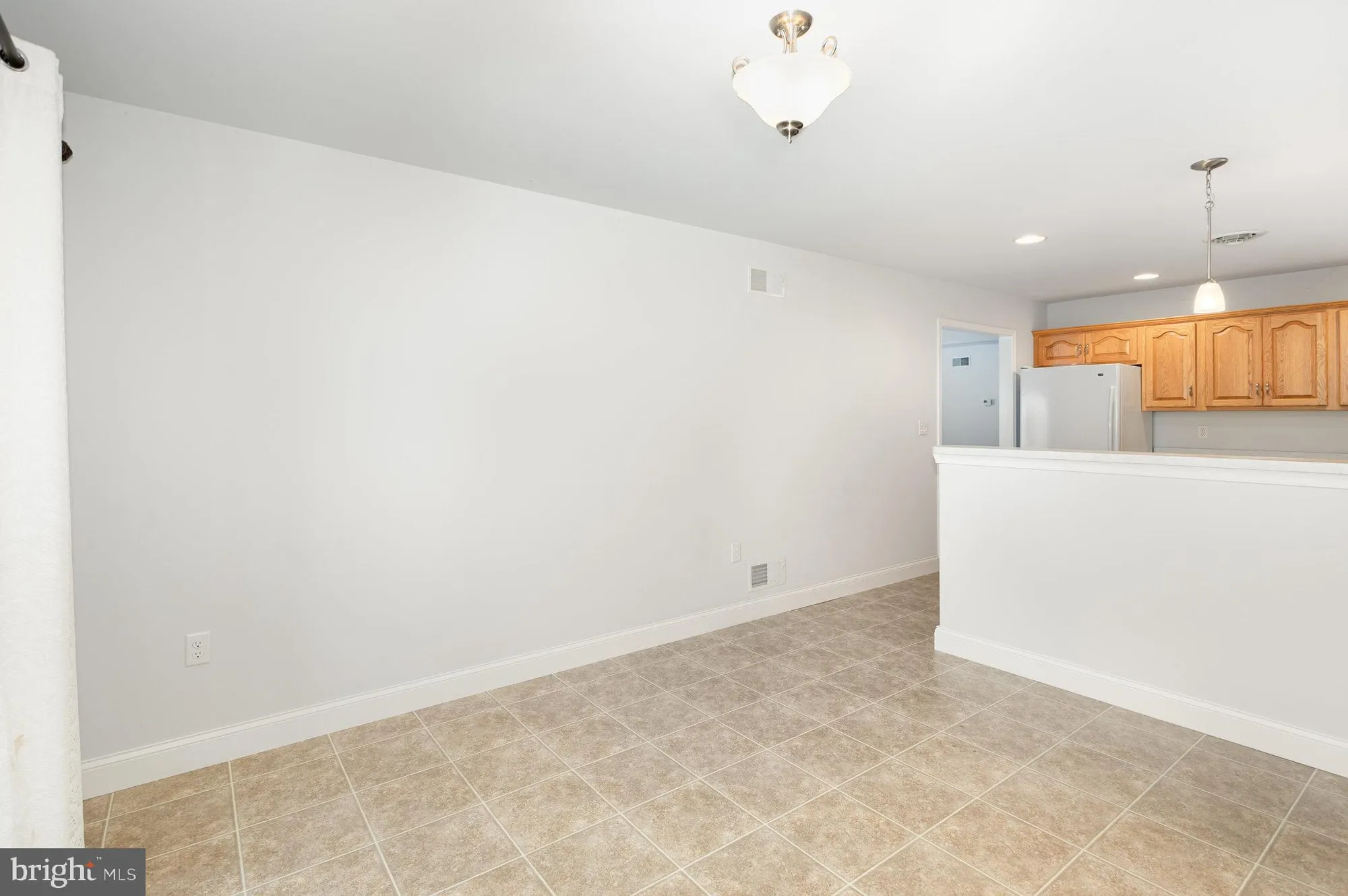 Property Slideshow image 15 of 39 | 1007 great hall dr, Lebanon, PA, 17042