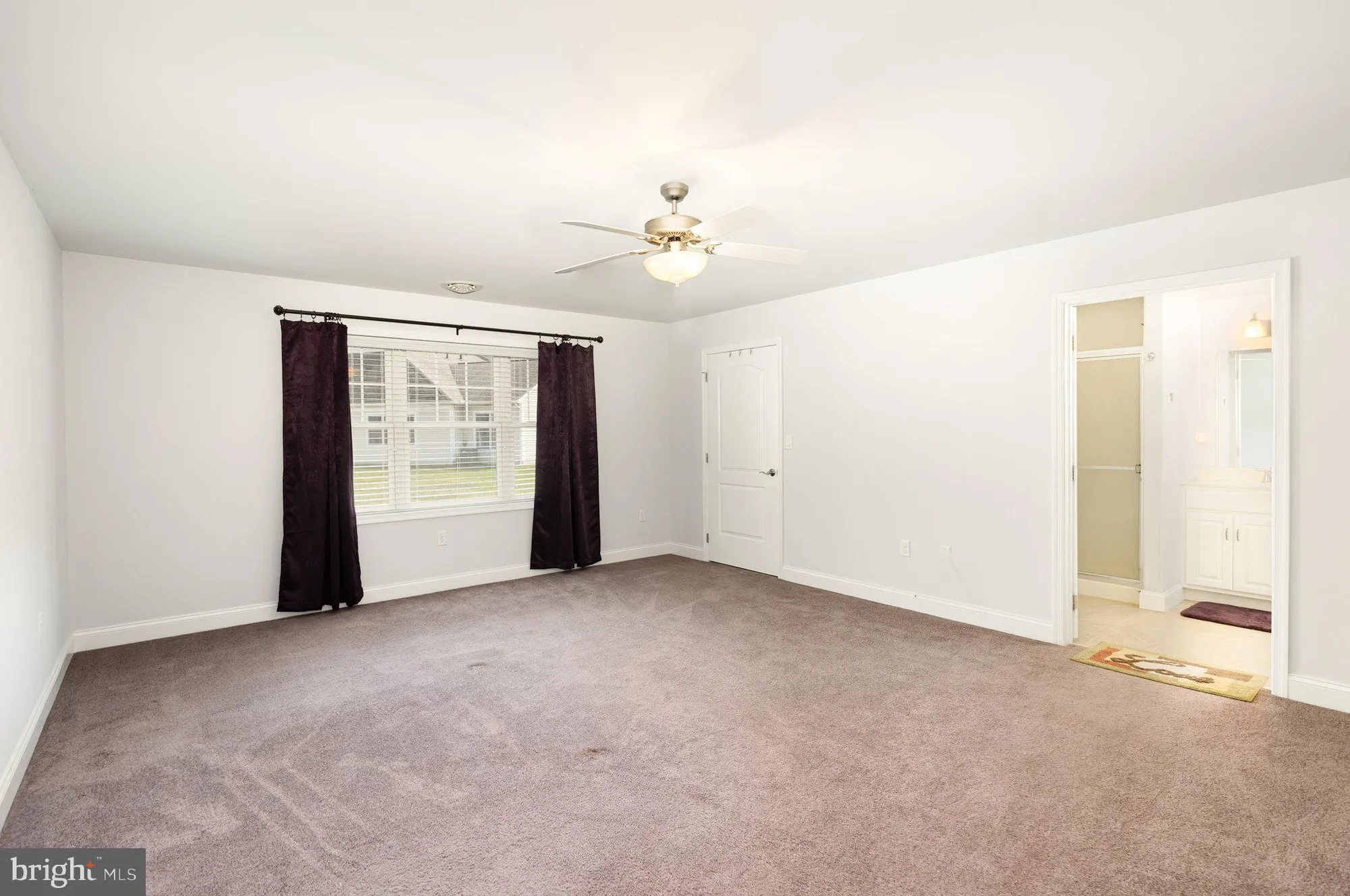 Property Slideshow image 19 of 39 | 1007 great hall dr, Lebanon, PA, 17042