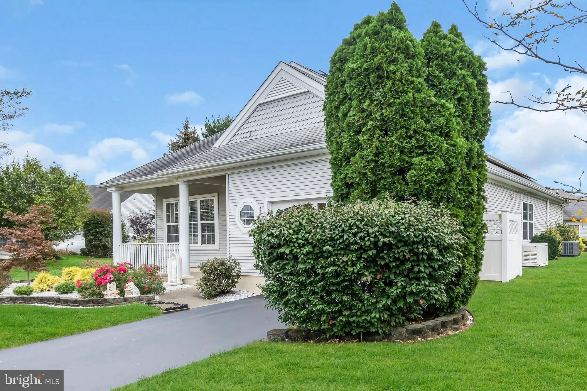 Property Slideshow image 4 of 44 | 34 florence dr, Manchester, NJ, 08759