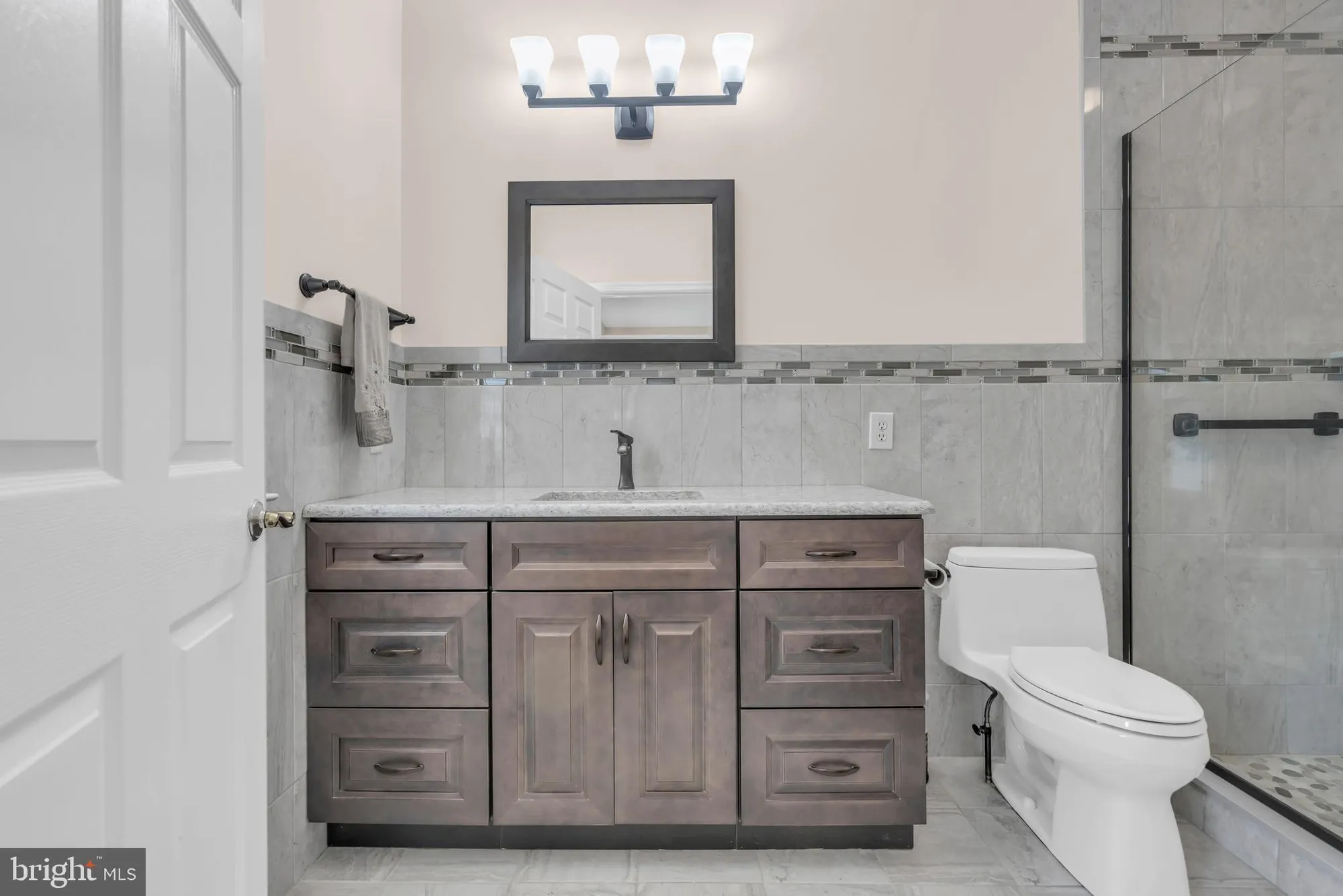 Property Slideshow image 35 of 44 | 34 florence dr, Manchester, NJ, 08759