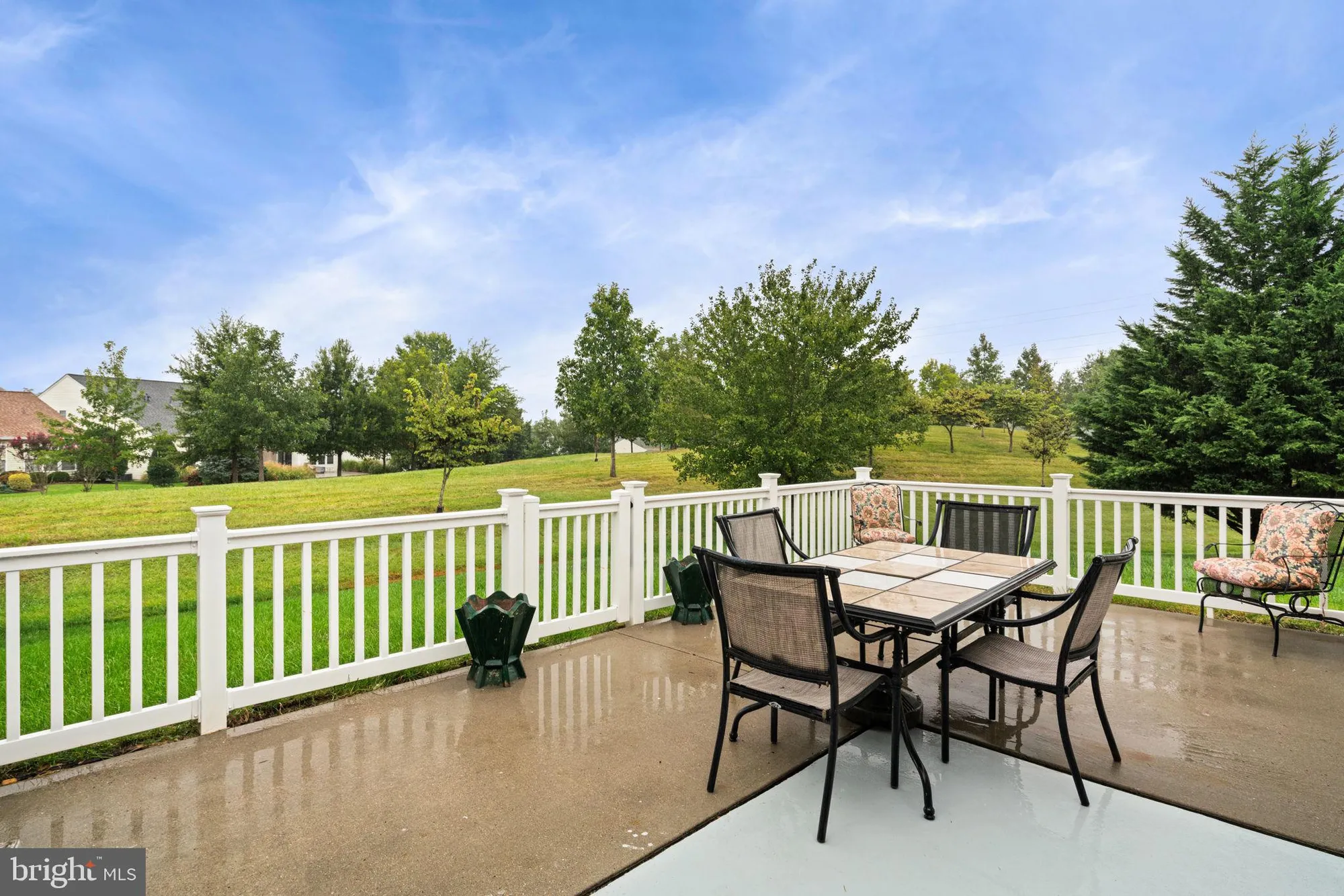 Property Slideshow image 37 of 44 | 3758 blowing leaf pl, Dumfries, VA, 22025