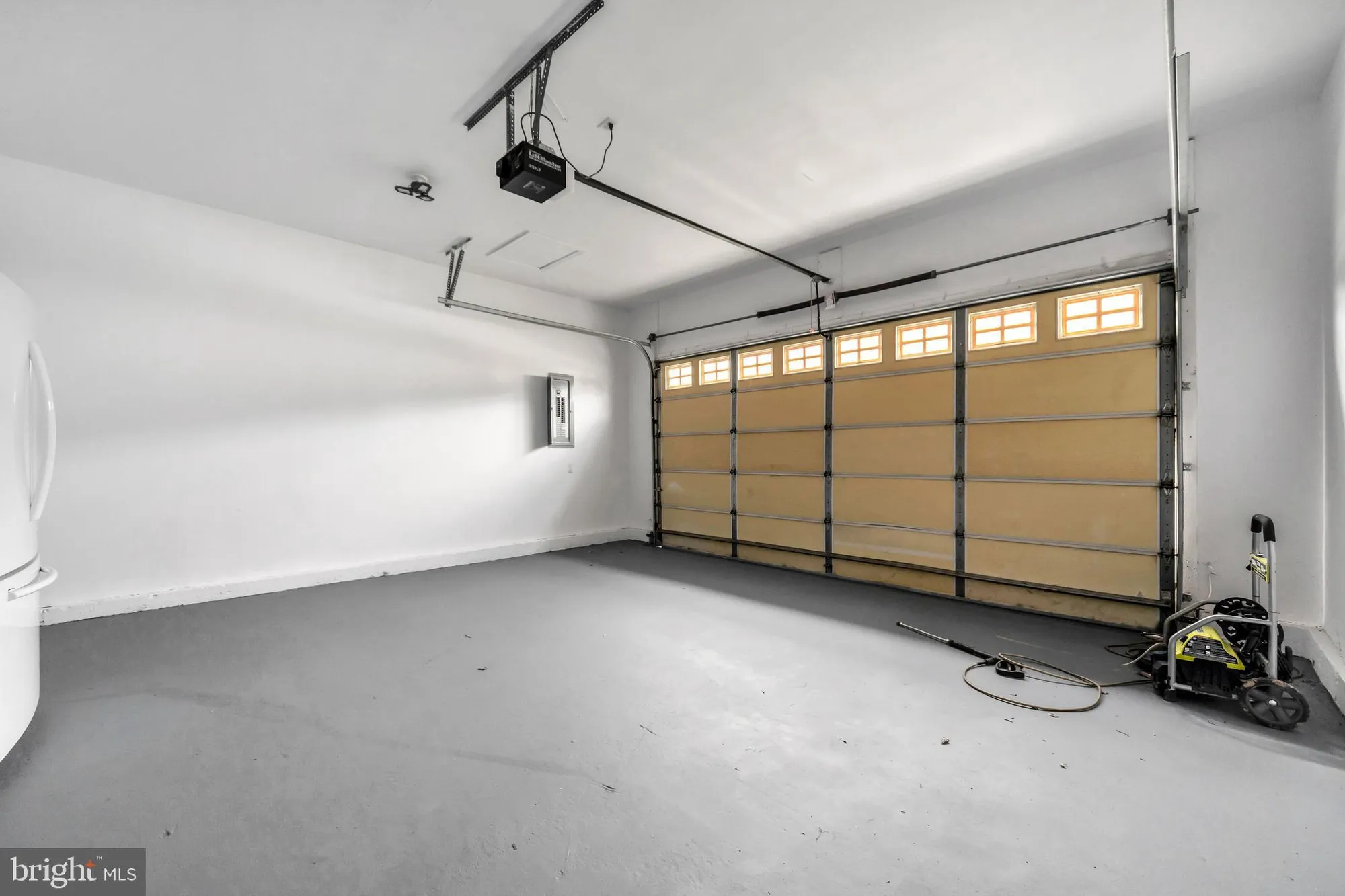 Property Slideshow image 33 of 40 | 1702 magnolia ct, Garnet Valley, PA, 19060