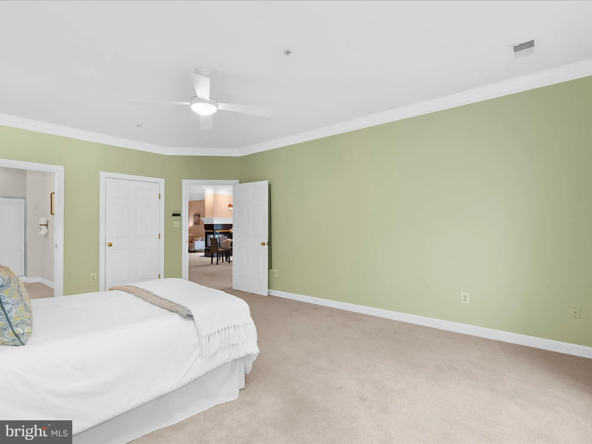 Property Slideshow image 20 of 49 | 311 hamlet cir, Edgewater, MD, 21037