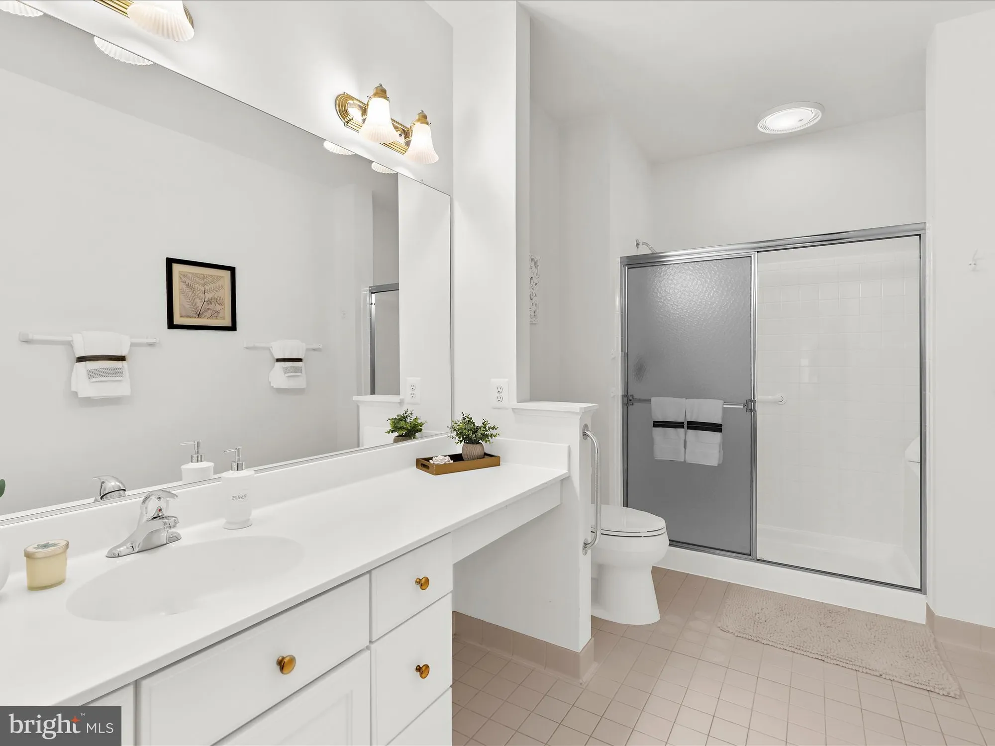 Property Slideshow image 21 of 49 | 311 hamlet cir, Edgewater, MD, 21037