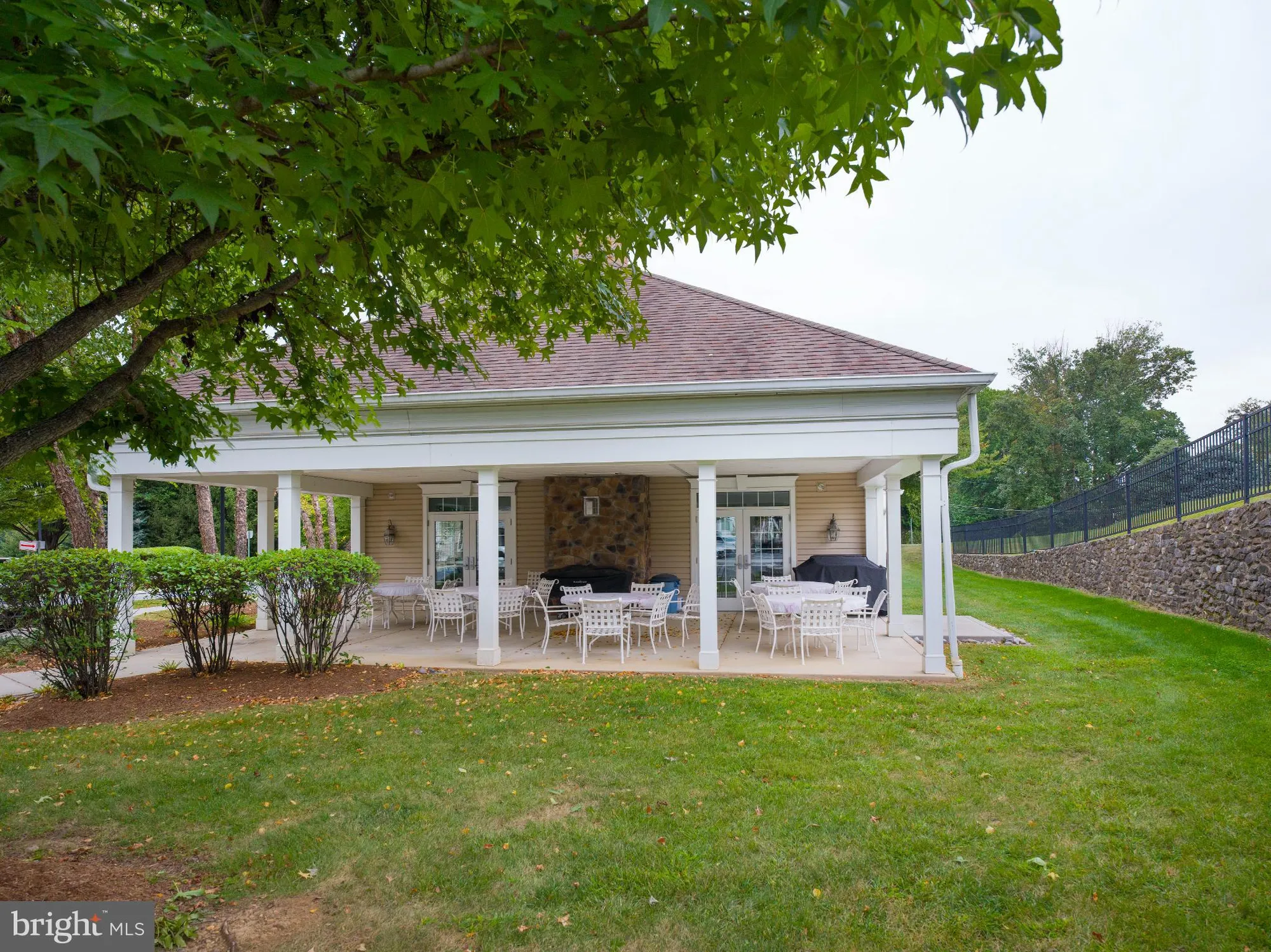 Property Slideshow image 26 of 28 | 411 creekside dr, Brookhaven, PA, 19015