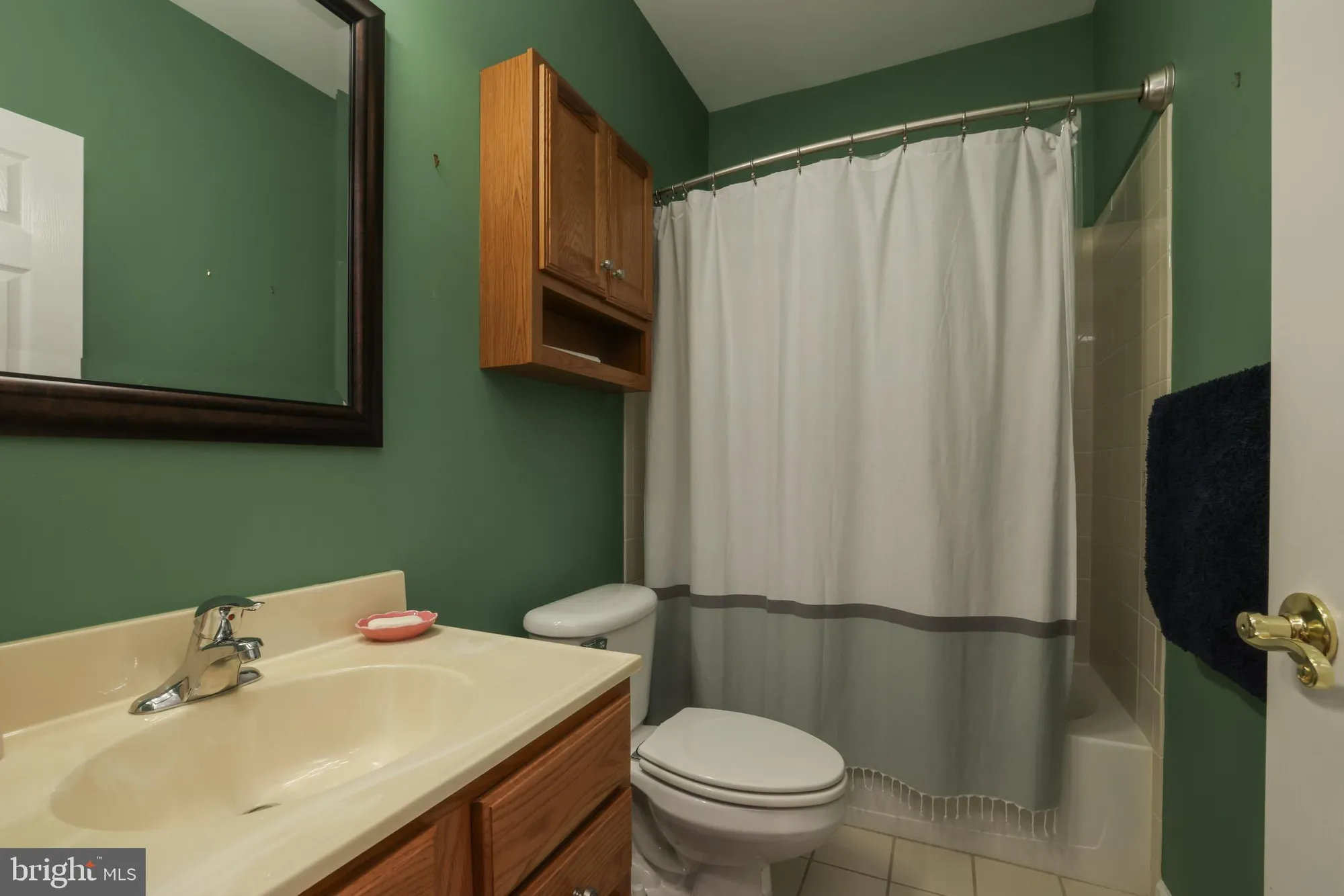 Property Slideshow image 14 of 28 | 15 shady stream rd, Barnegat, NJ, 08005