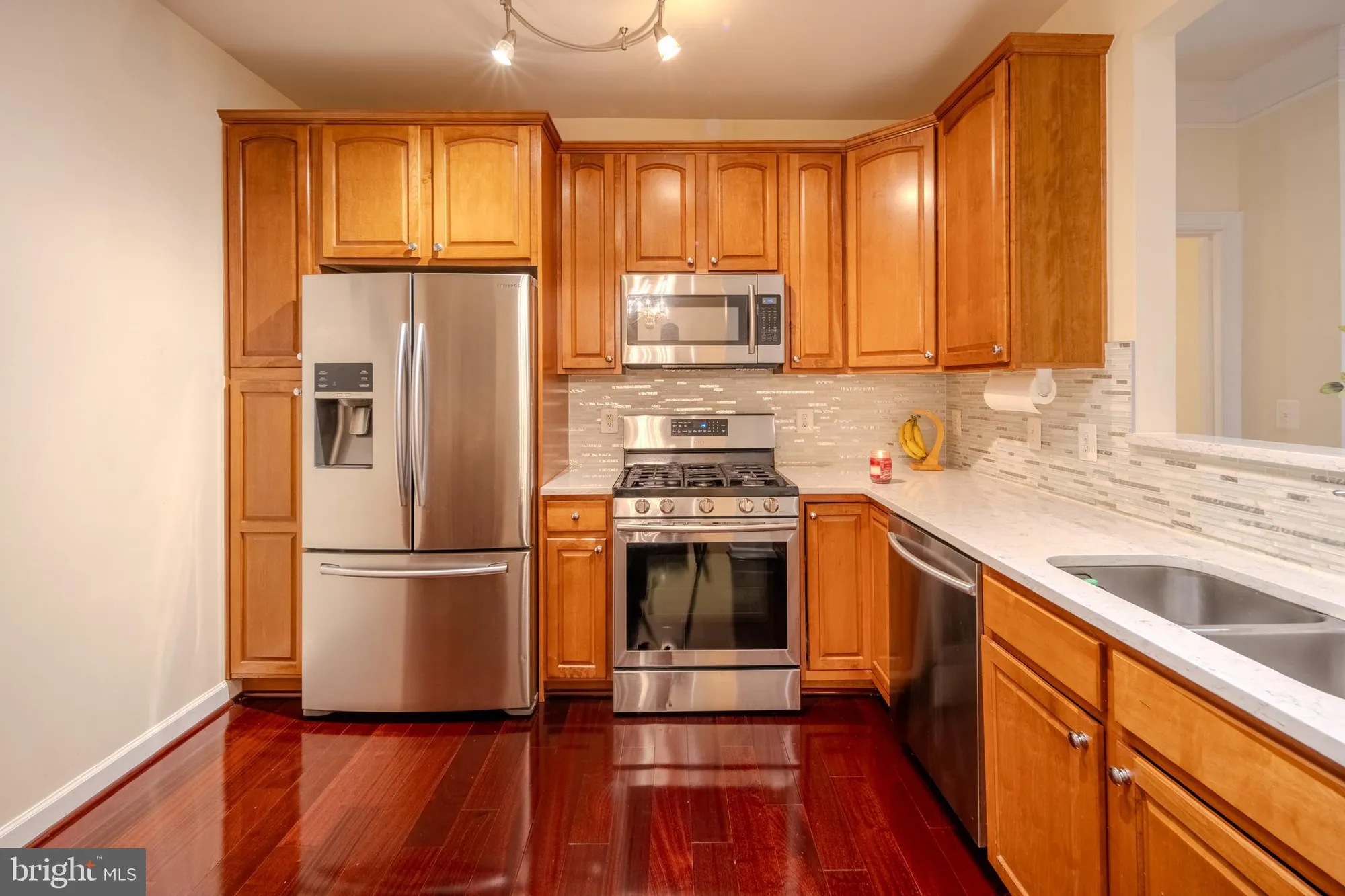 Property Slideshow image 12 of 27 | 44465 chamberlain ter unit 103, Ashburn, VA, 20147