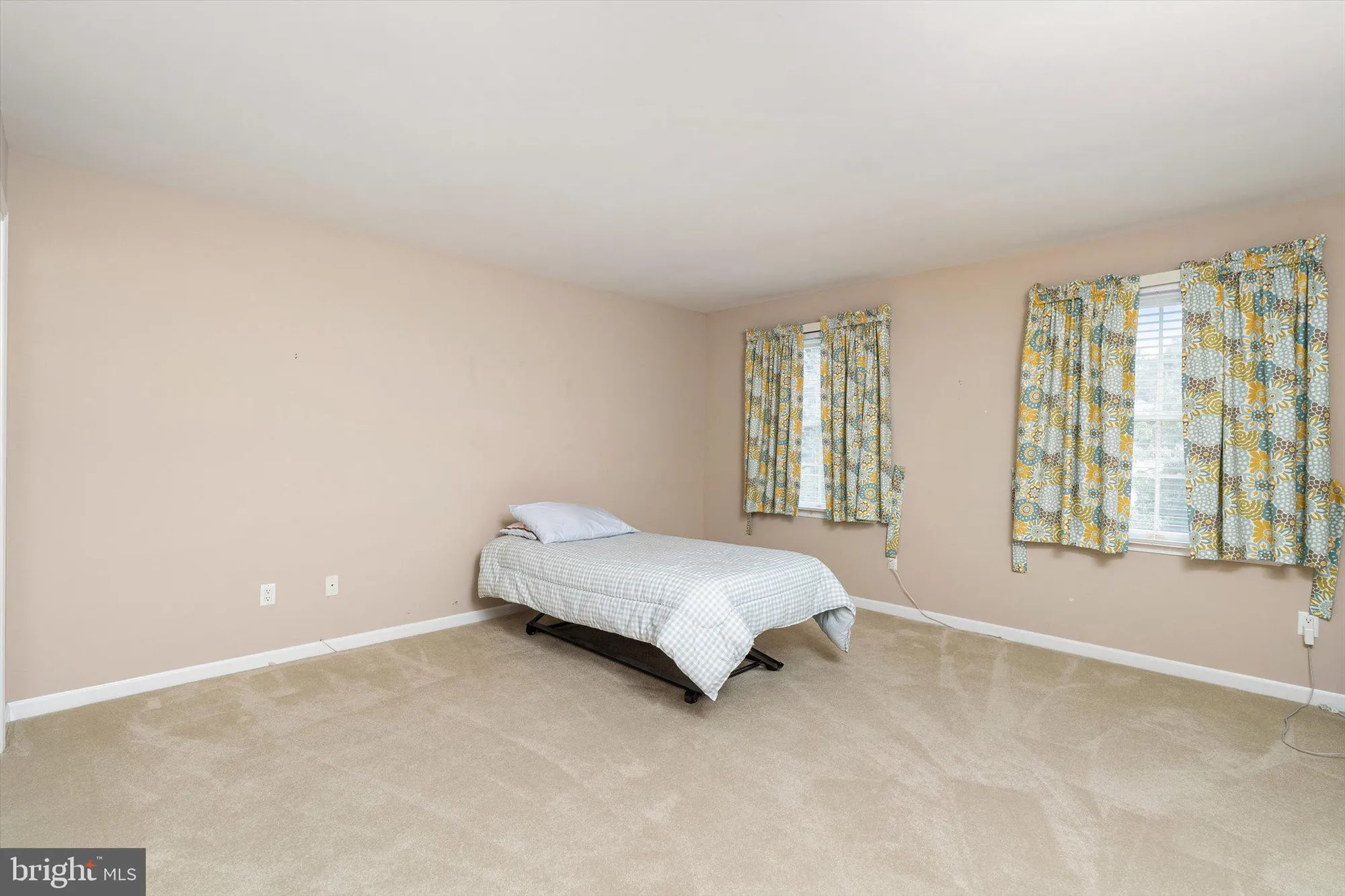 Property Slideshow image 31 of 42 | 12 ironwood rd, Skillman, NJ, 08558