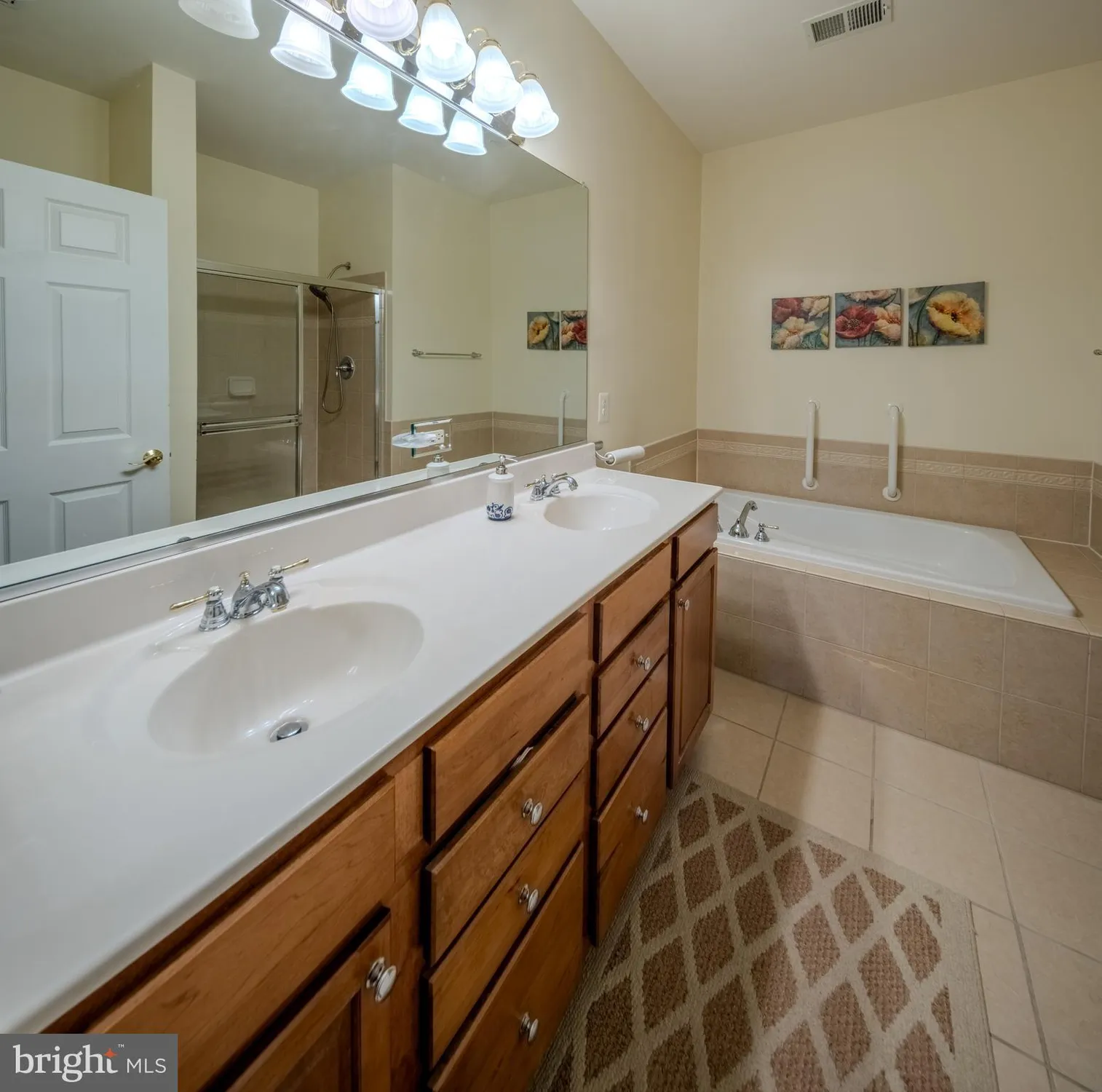 Property Slideshow image 15 of 27 | 44465 chamberlain ter unit 103, Ashburn, VA, 20147