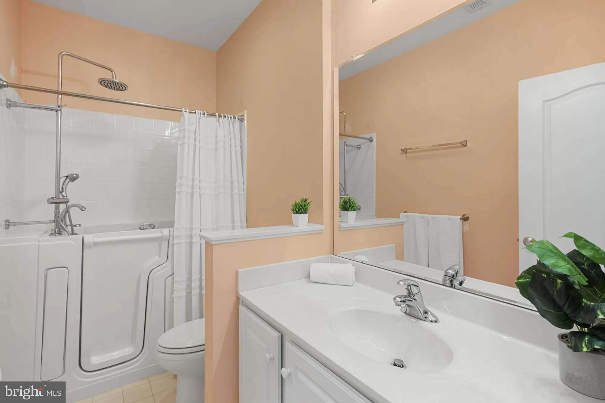 Property Slideshow image 24 of 35 | 29638 janets way, Easton, MD, 21601