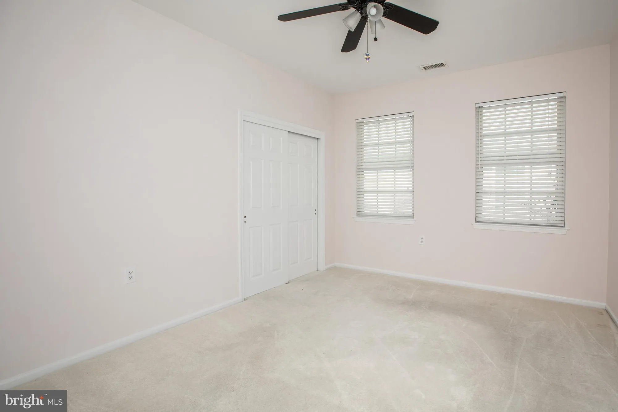 Property Slideshow image 15 of 28 | 97 hummingbird dr, Hamilton, NJ, 08690