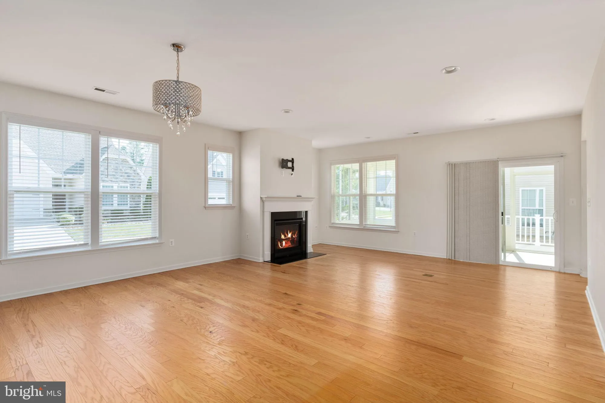 Property Slideshow image 2 of 46 | 12211 glen oaks dr, Fredericksburg, VA, 22407