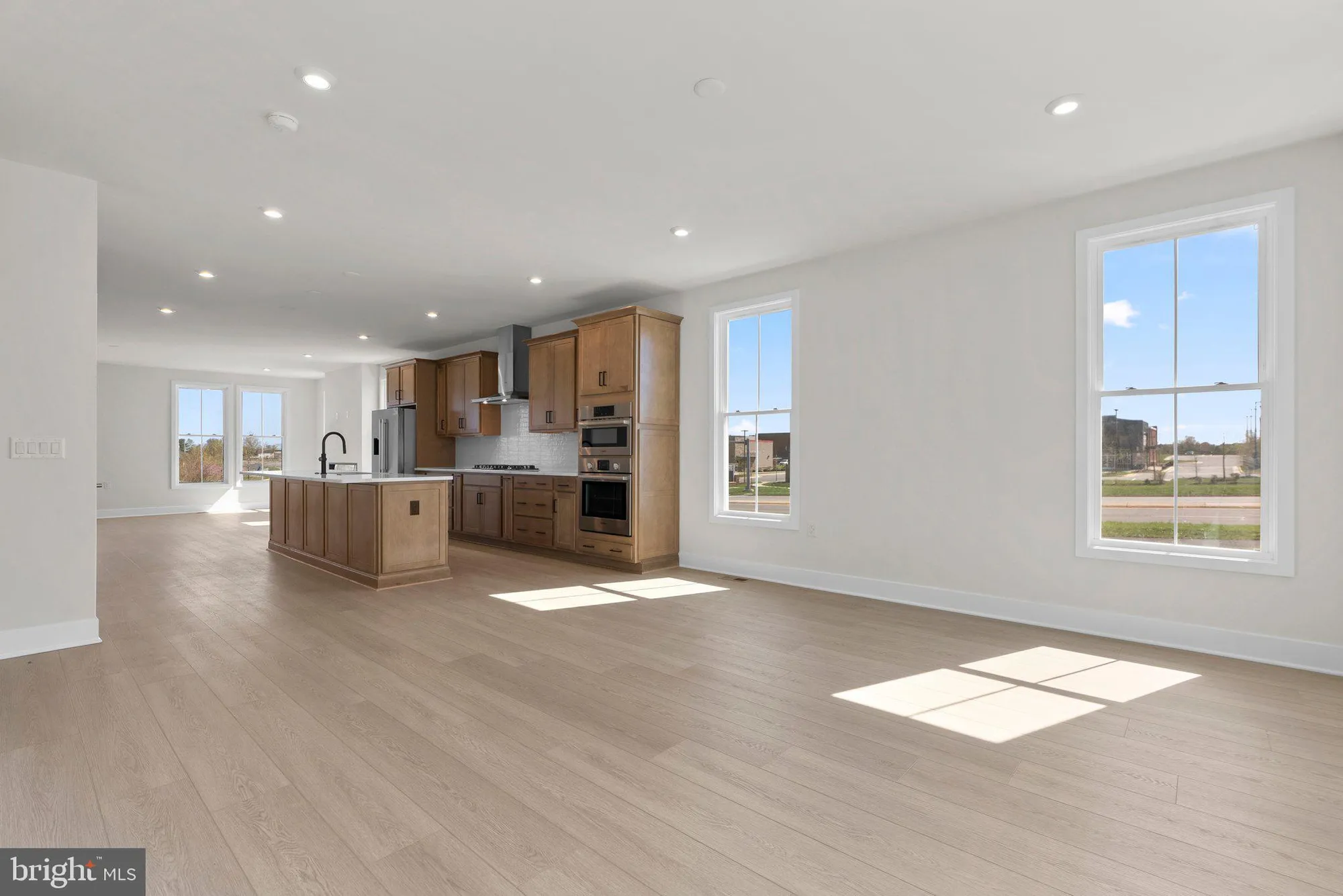 Property Slideshow image 23 of 49 | 44506 lowestoft sq, Ashburn, VA, 20147