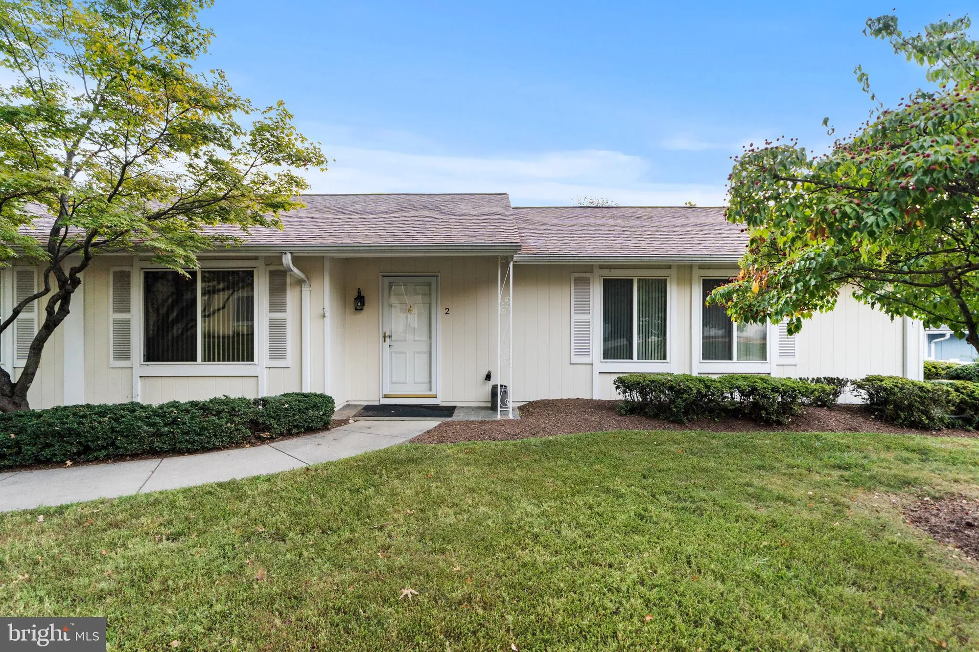 Property Slideshow image 2 of 24 | 2 finsbury park ct # 47-a, Silver Spring, MD, 20906