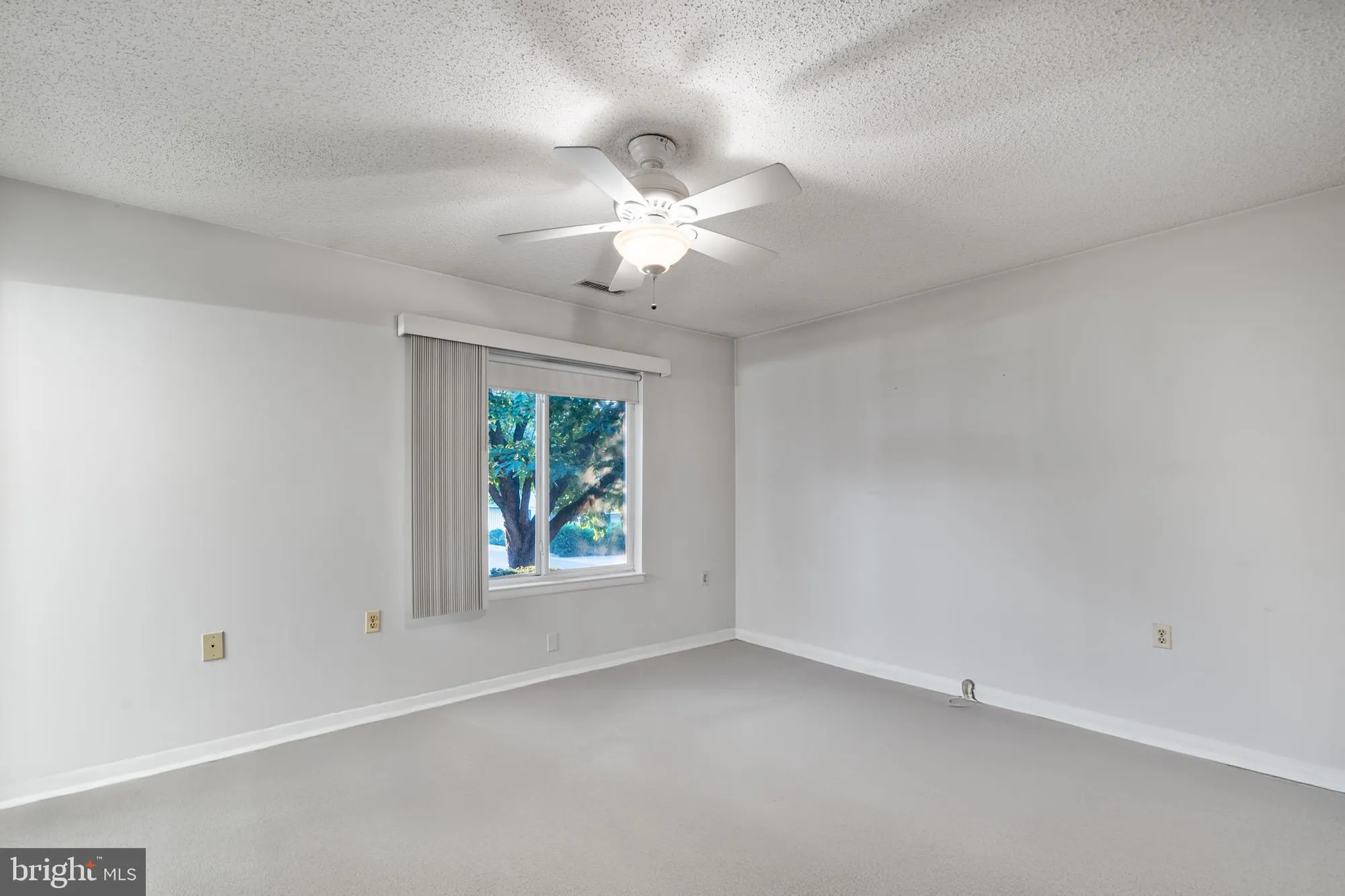 Property Slideshow image 15 of 24 | 2 finsbury park ct # 47-a, Silver Spring, MD, 20906