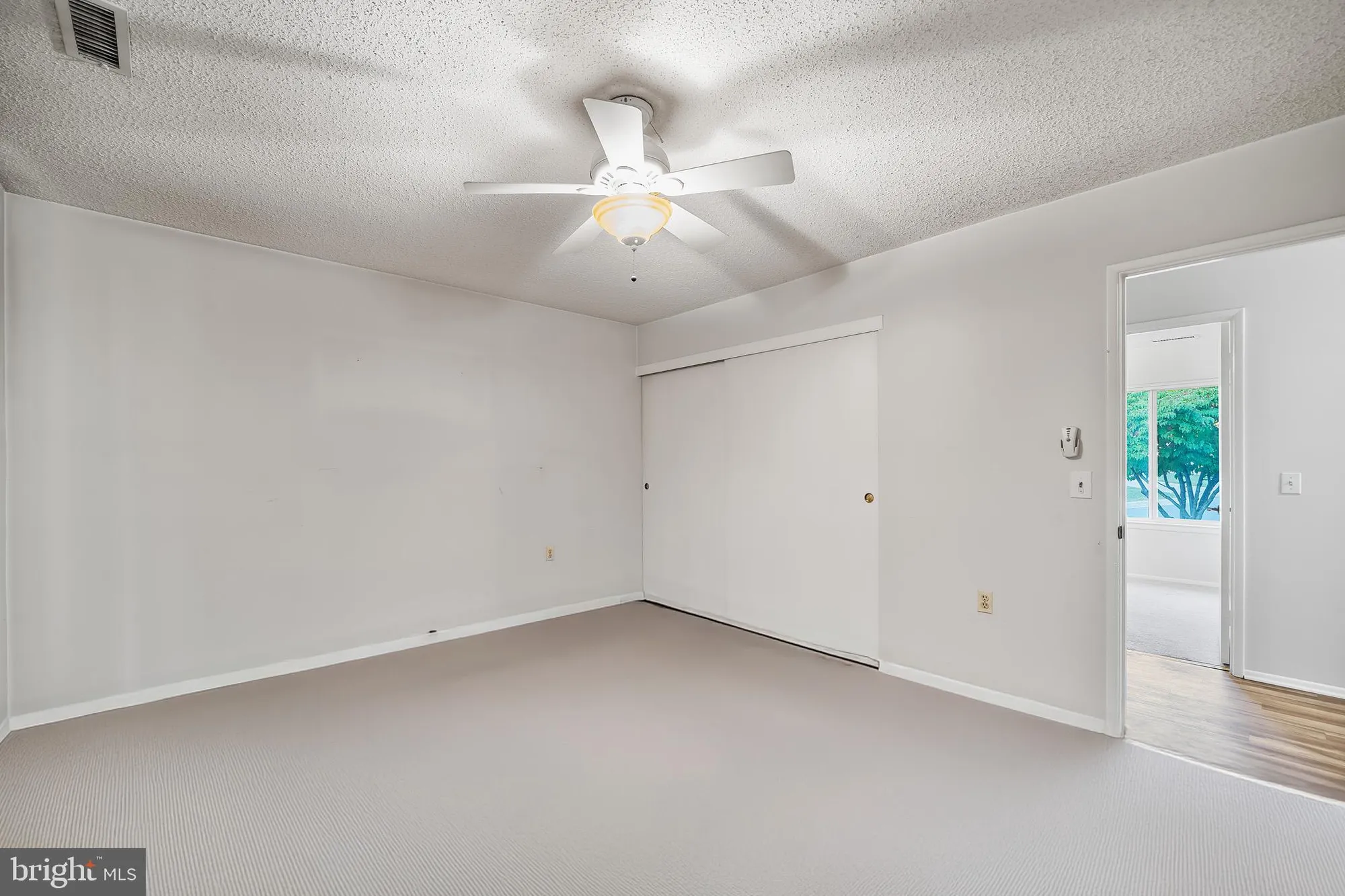 Property Slideshow image 17 of 24 | 2 finsbury park ct # 47-a, Silver Spring, MD, 20906
