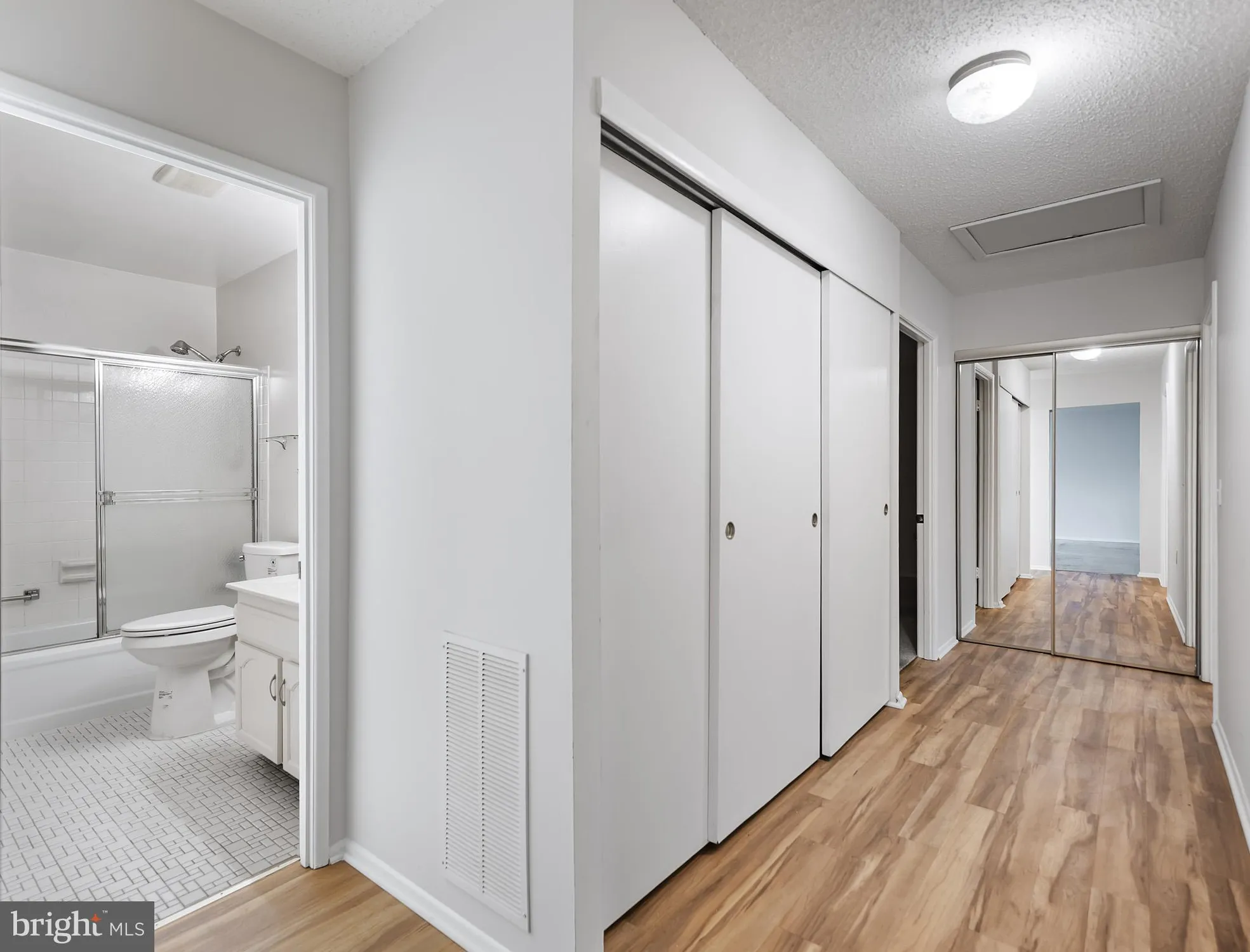 Property Slideshow image 21 of 24 | 2 finsbury park ct # 47-a, Silver Spring, MD, 20906