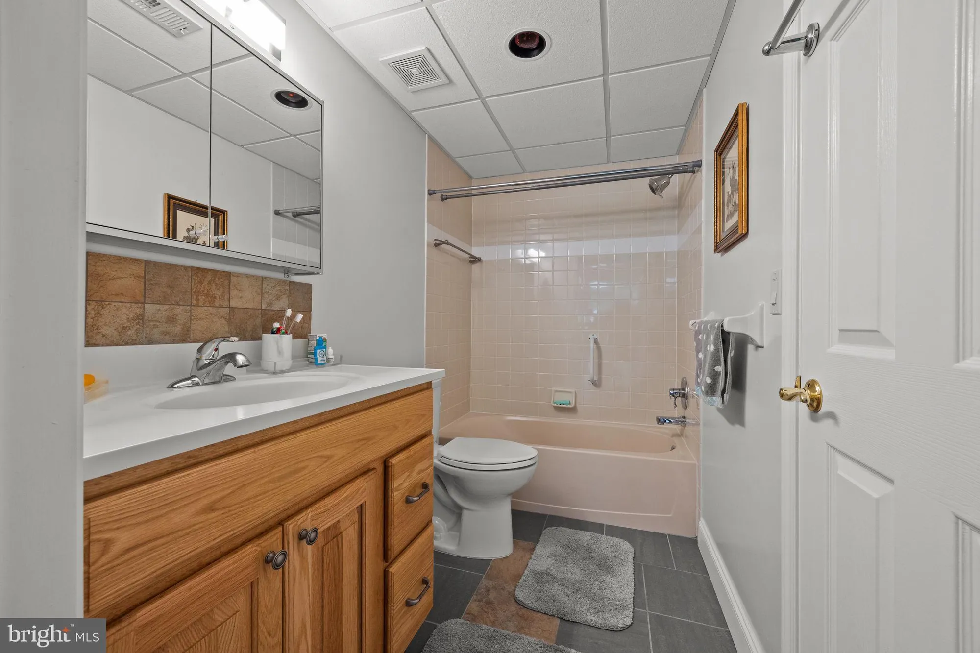 Property Slideshow image 22 of 45 | 8109 centennial sta 810, Warminster, PA, 18974