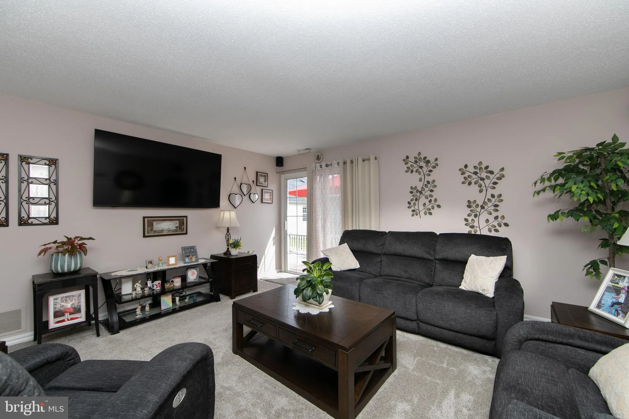 Property Slideshow image 19 of 34 | 516 saint martin ct, Williamstown, NJ, 08094