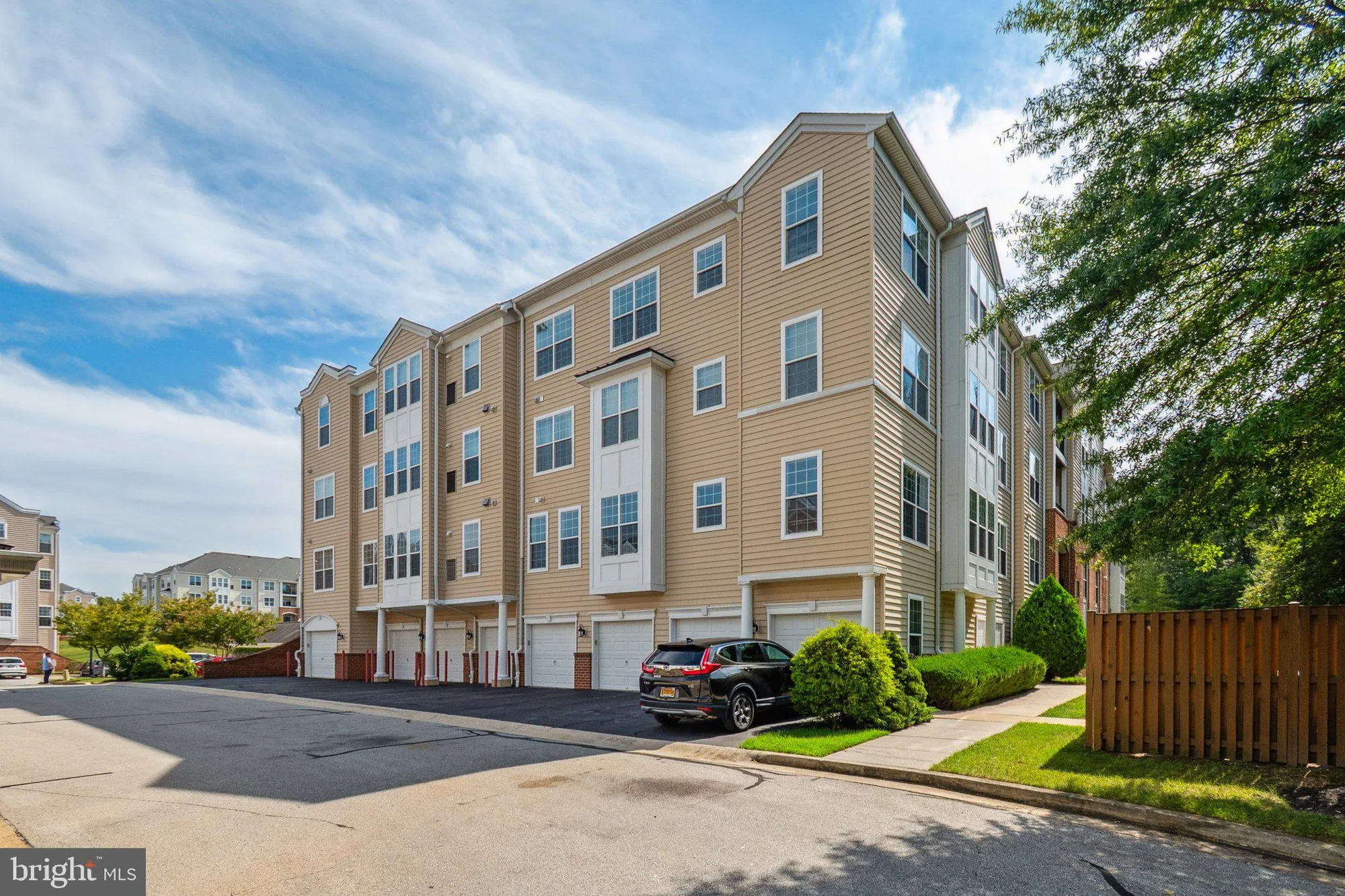 Property Slideshow image 24 of 32 | 8608 wandering fox trl 303, Odenton, MD, 21113