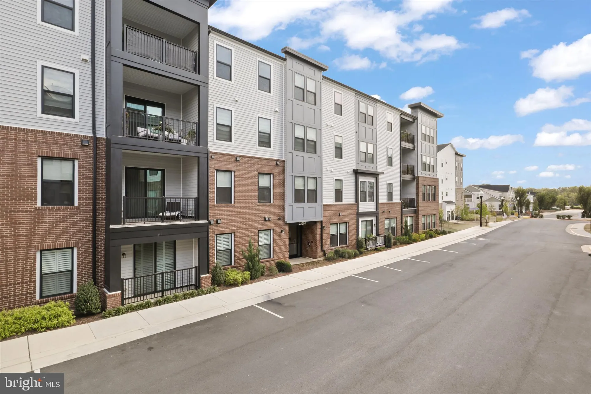 Property Slideshow image 3 of 49 | 23688 bolton crescent ter apt 204, Ashburn, VA, 20148