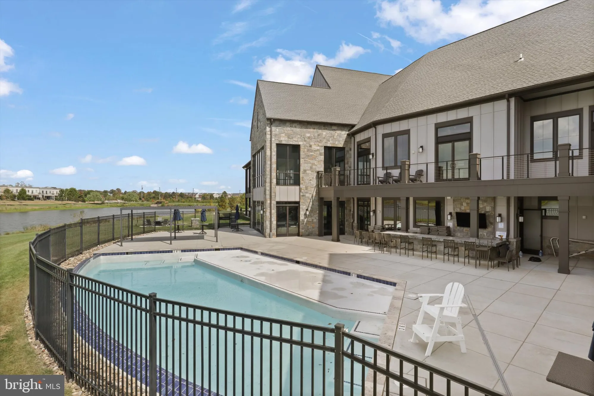 Property Slideshow image 34 of 49 | 23688 bolton crescent ter apt 204, Ashburn, VA, 20148