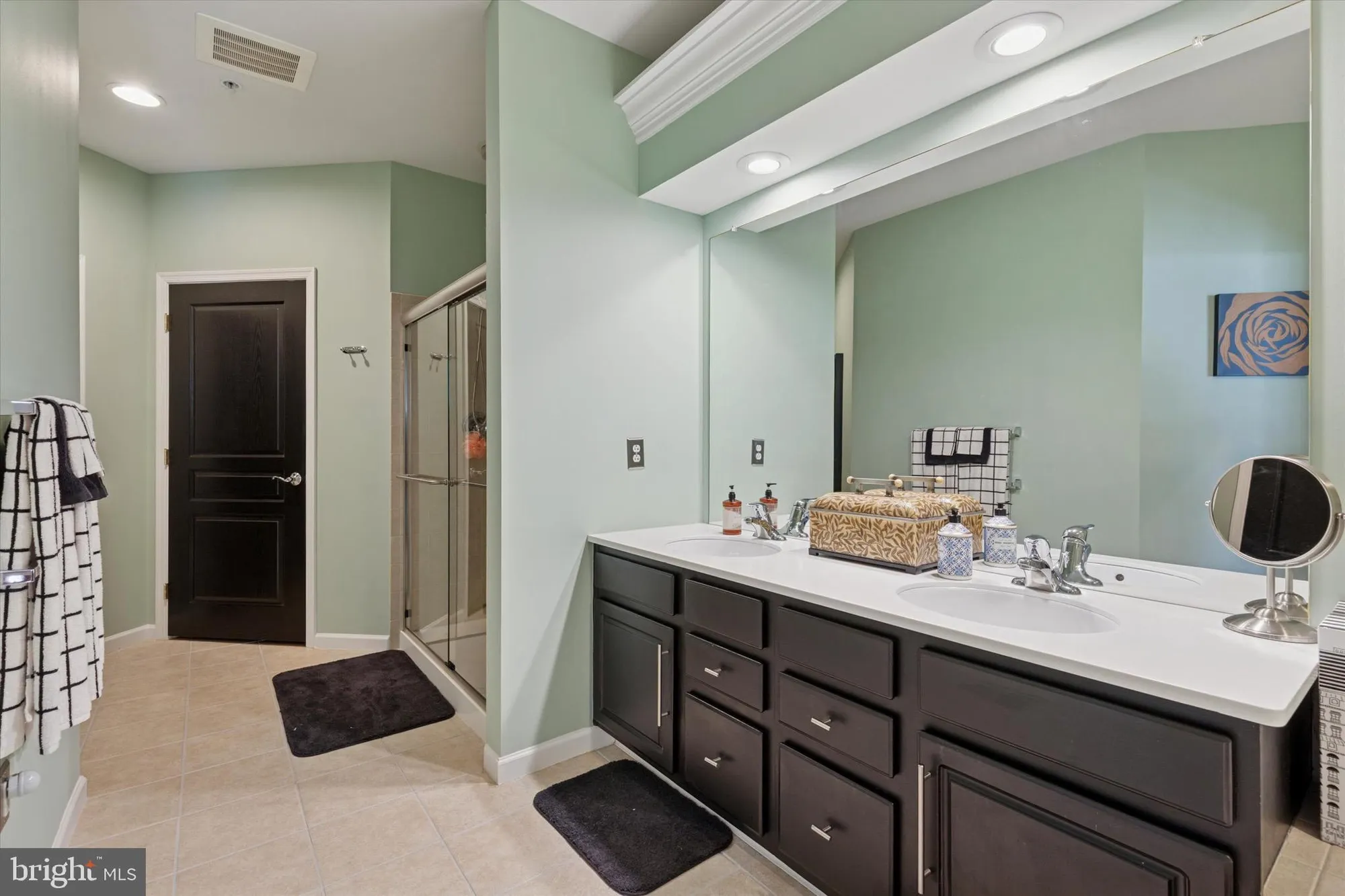 Property Slideshow image 11 of 30 | 6206 lilac ct, Upper Gwynedd, PA, 19446