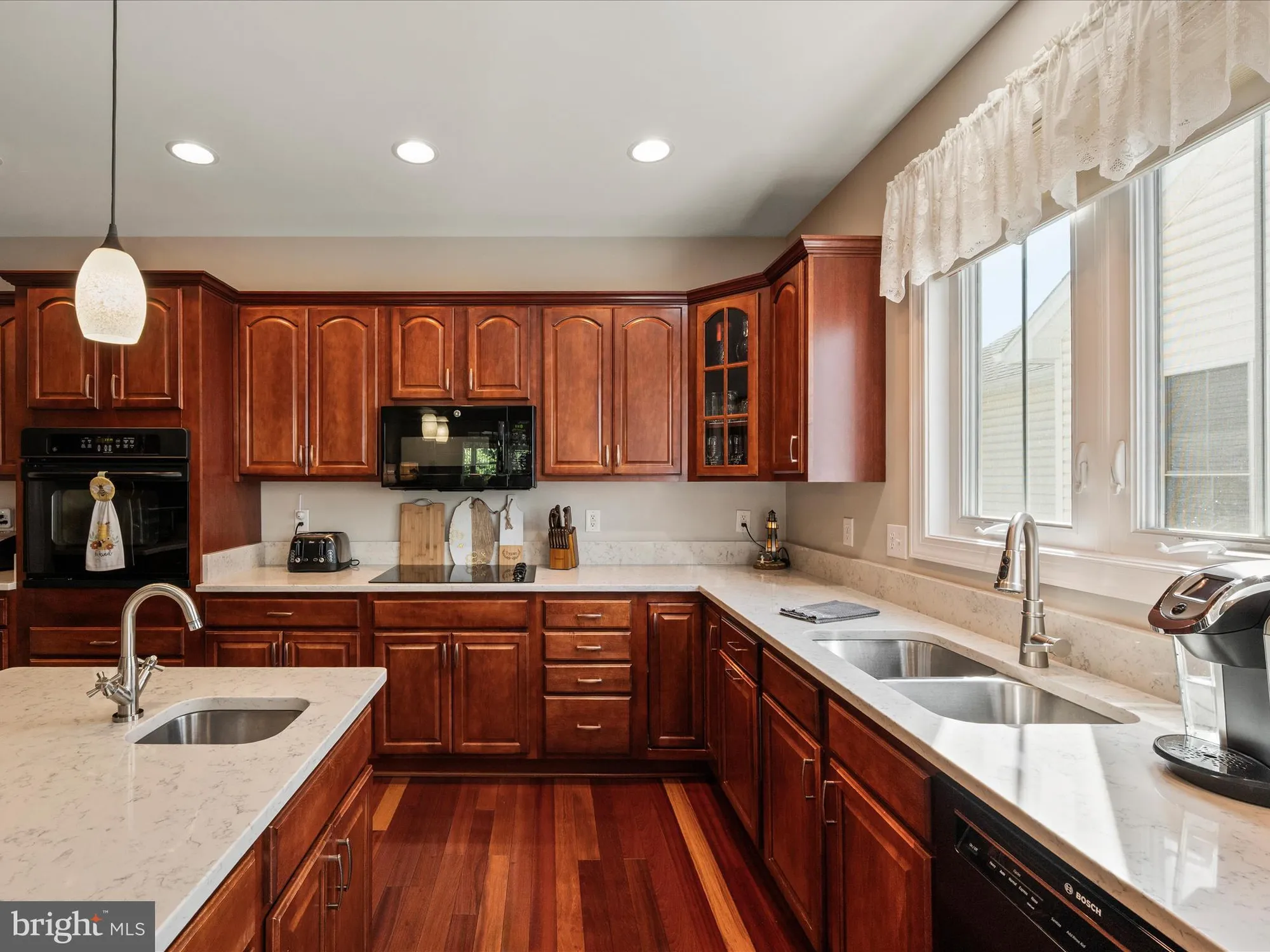 Property Slideshow image 6 of 69 | 147 harvest ridge dr, Winchester, VA, 22601