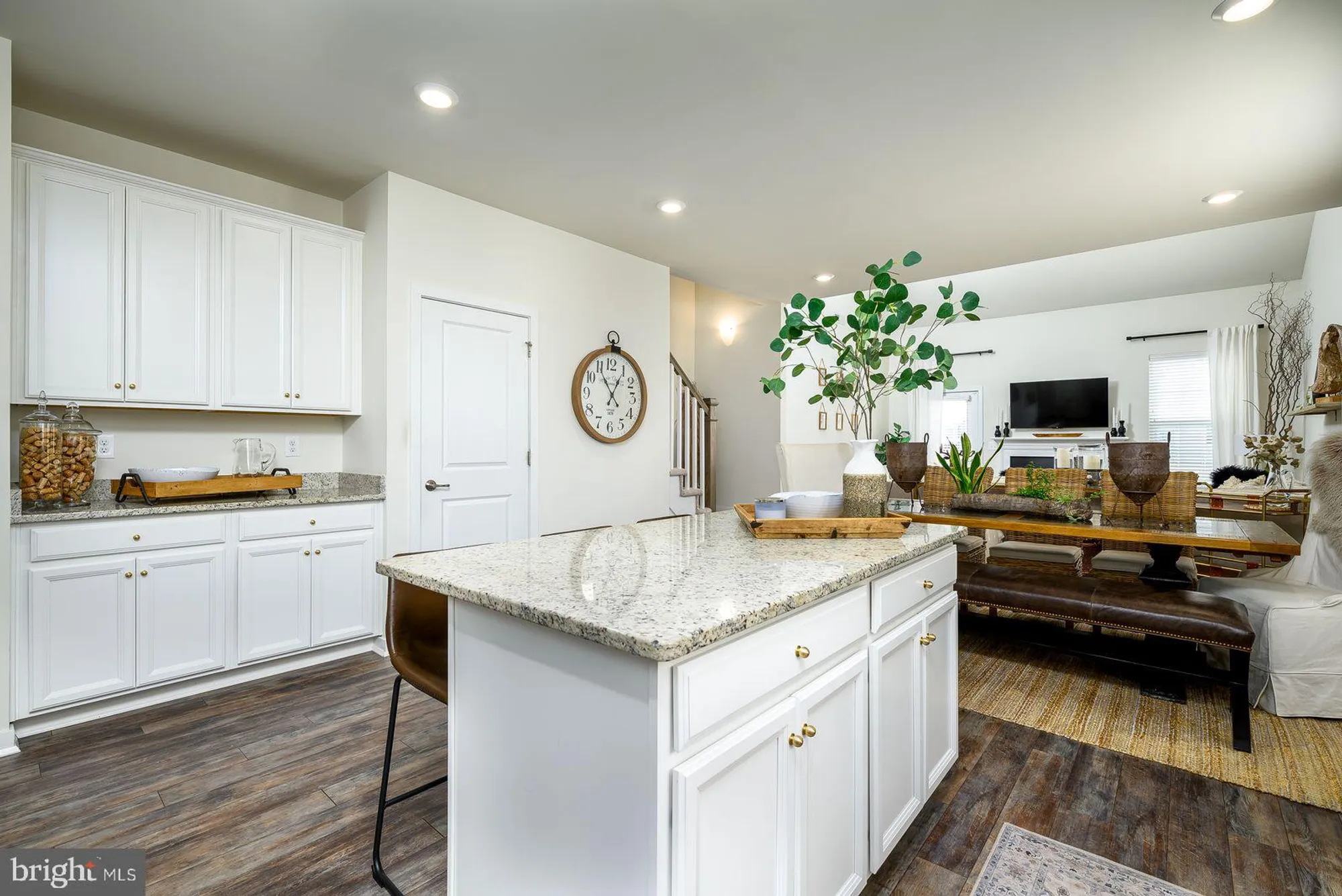 Property Slideshow image 5 of 41 | 18 chepstow rd, New Egypt, NJ, 08533