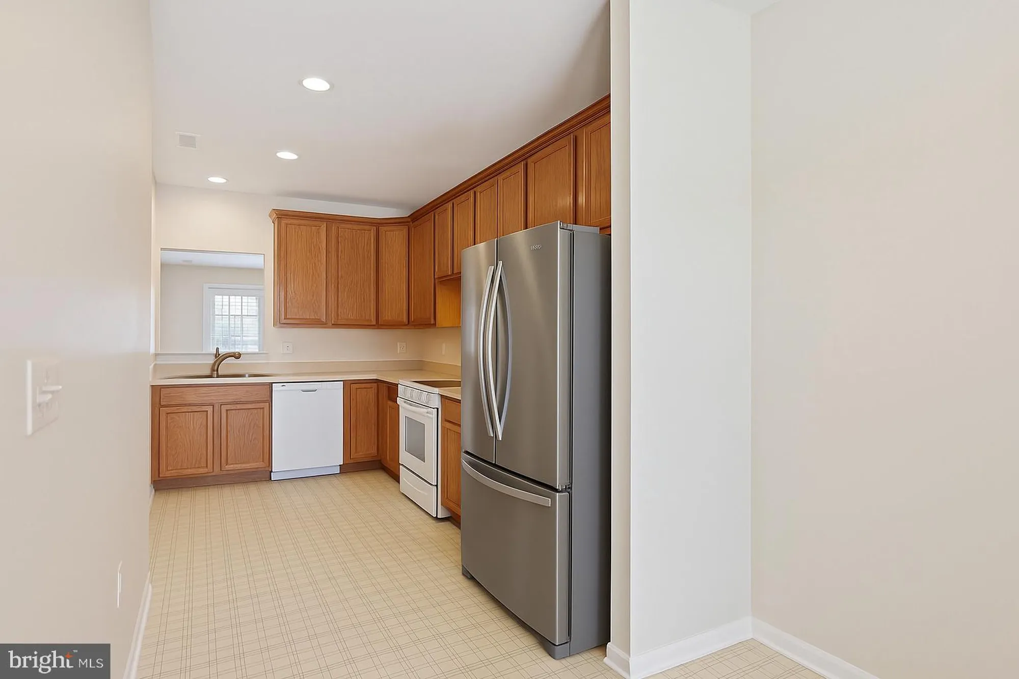 Property Slideshow image 13 of 43 | 102 butterfly dr # 55, Taneytown, MD, 21787