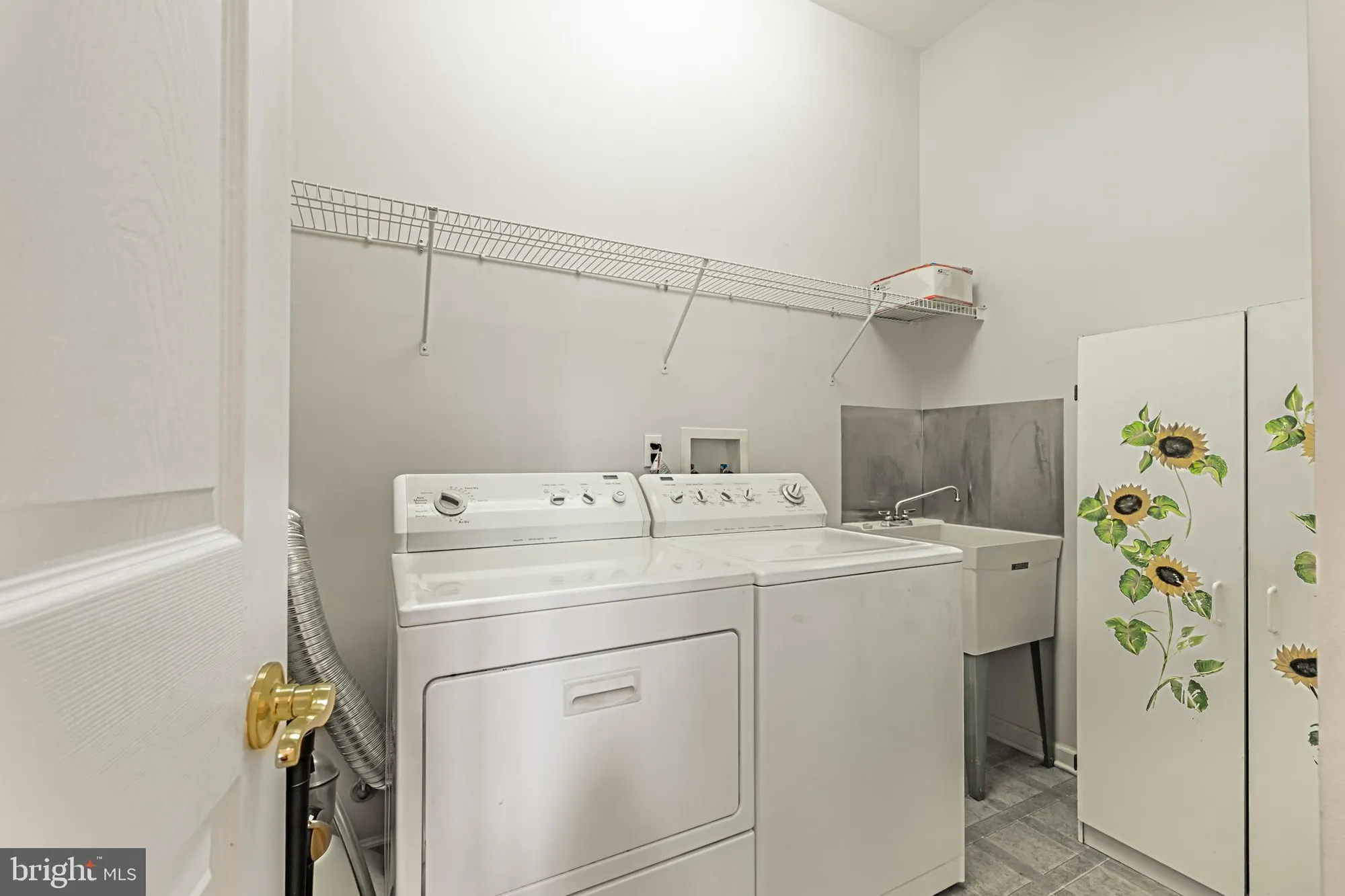 Property Slideshow image 21 of 24 | 18 lewis dr, Mays Landing, NJ, 08330